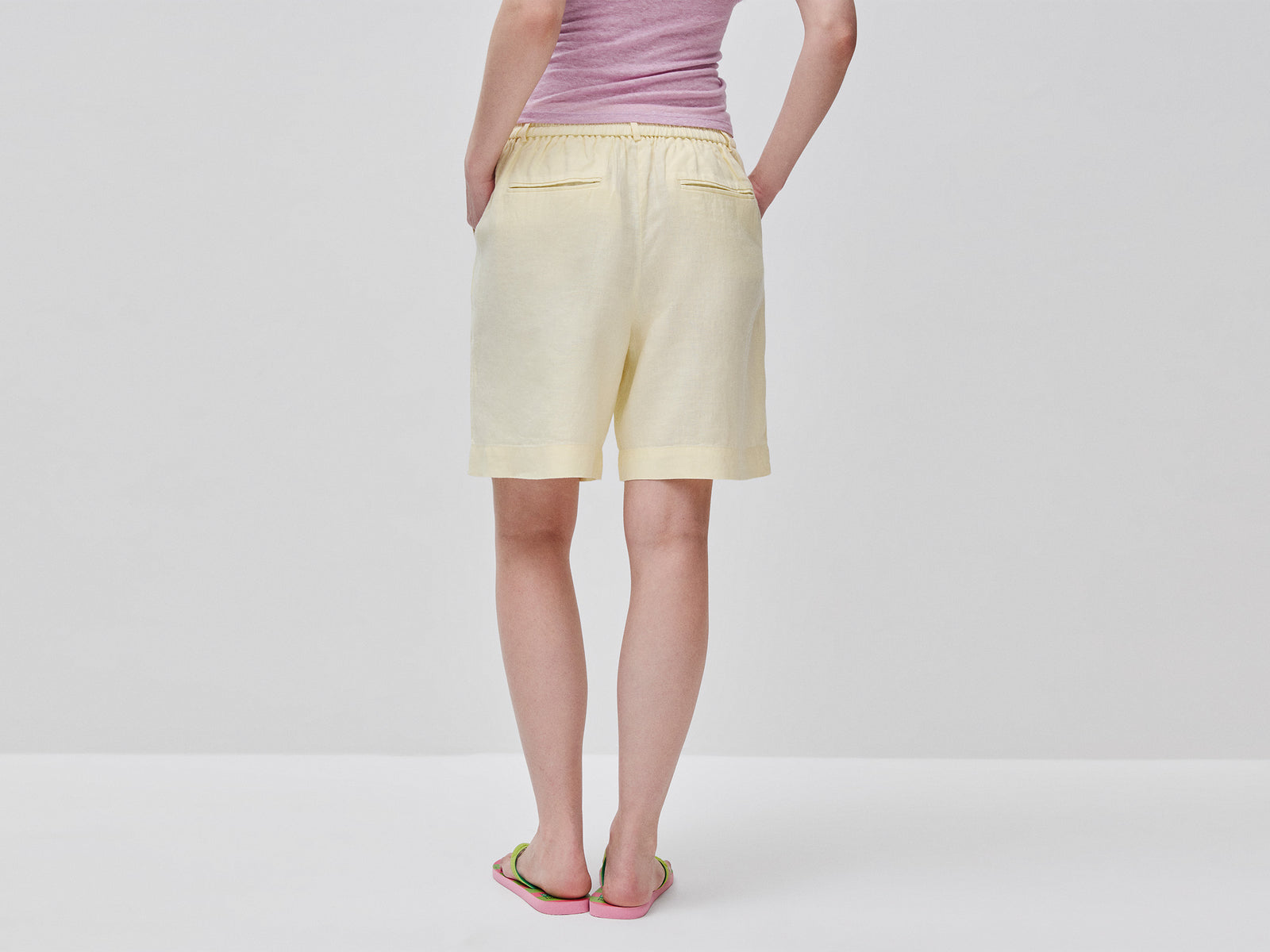 Bermudas em linho puro - ucb_image_B