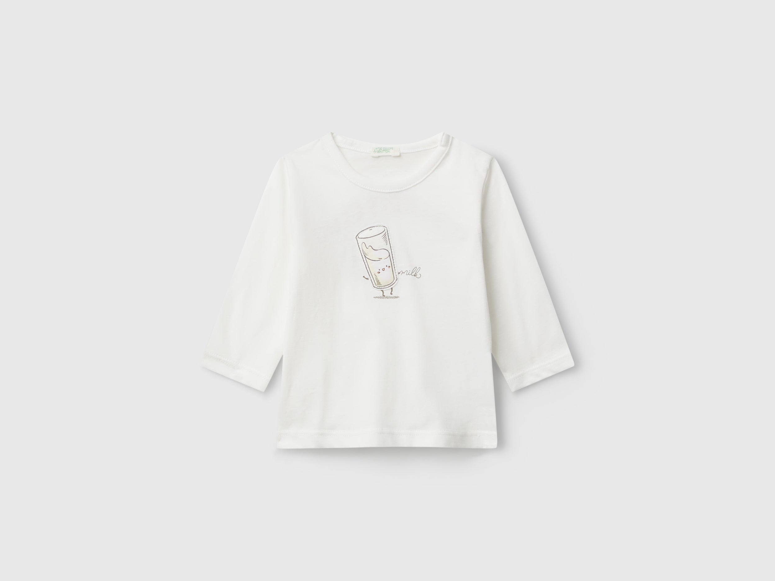T-shirt com estampa e patch - ucb_image_FS