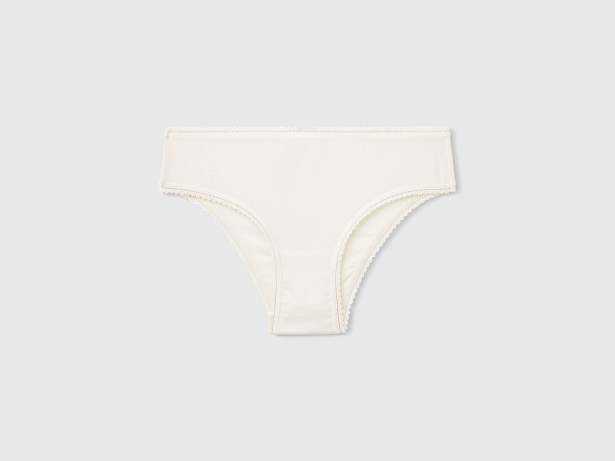 Slip em Modal stretch - ucb_image_FS