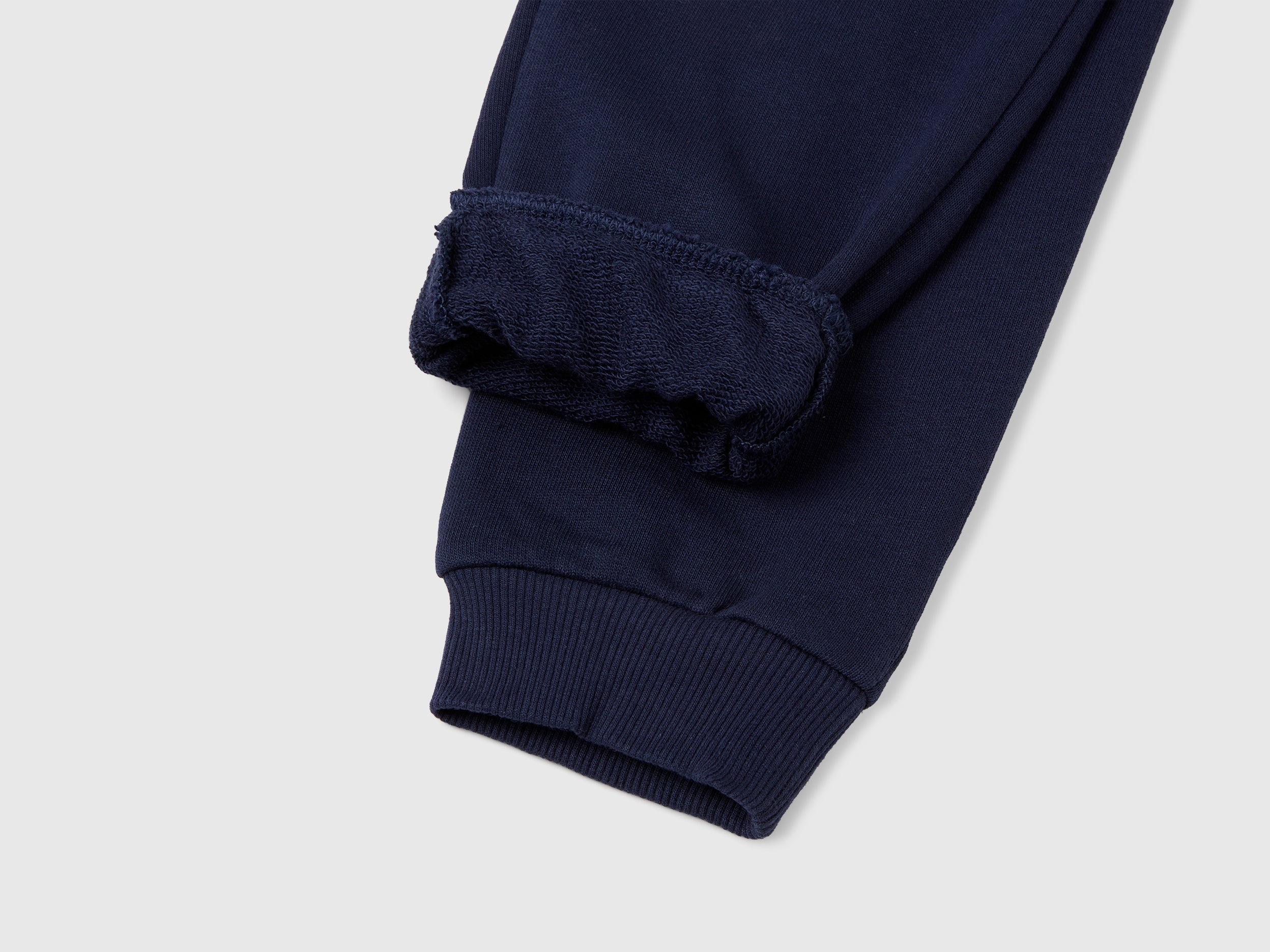 Sweatpants with logo - ucb_image_DS1