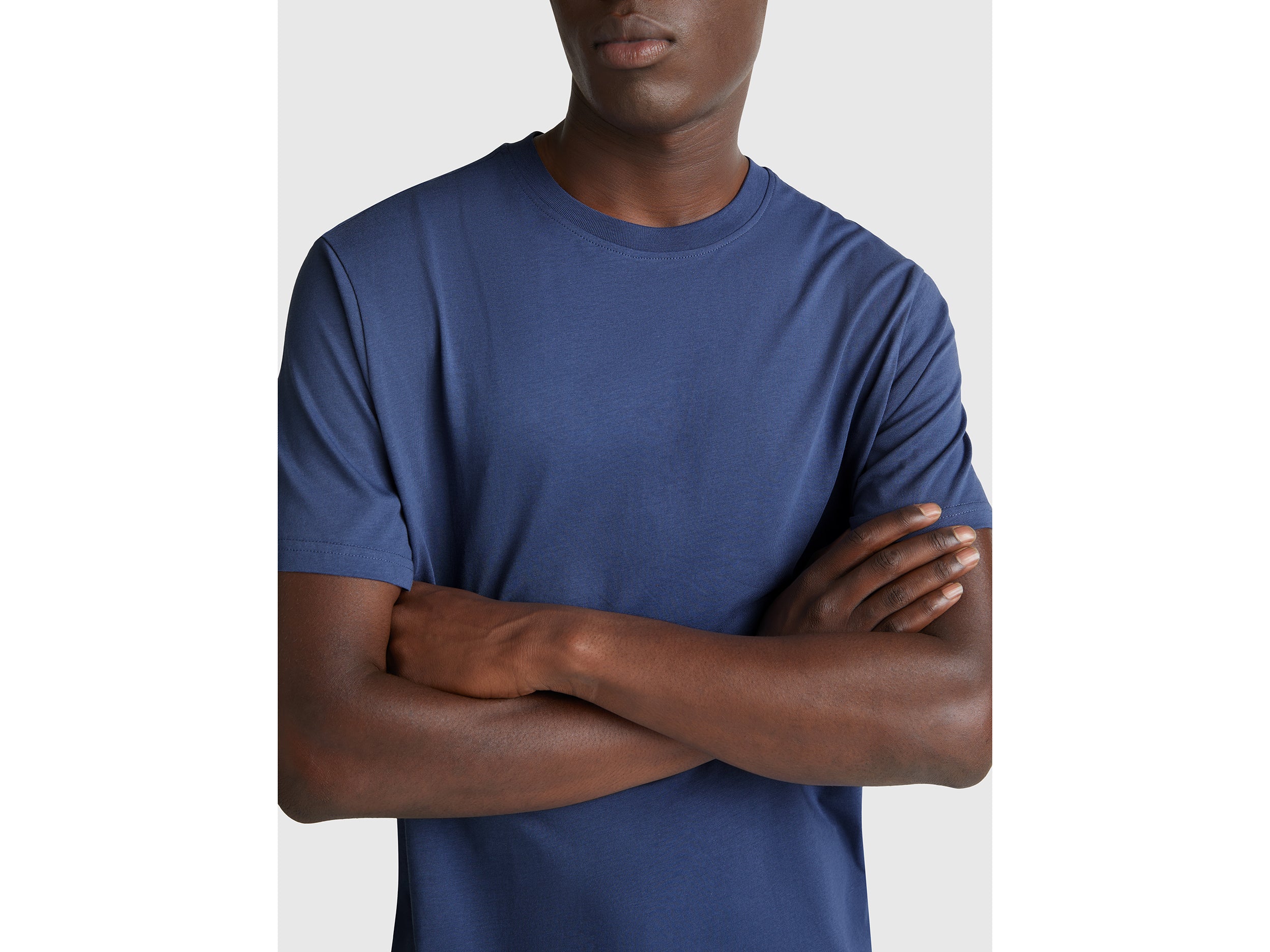 T-shirt em algodão de fibra longa - ucb_image_FY