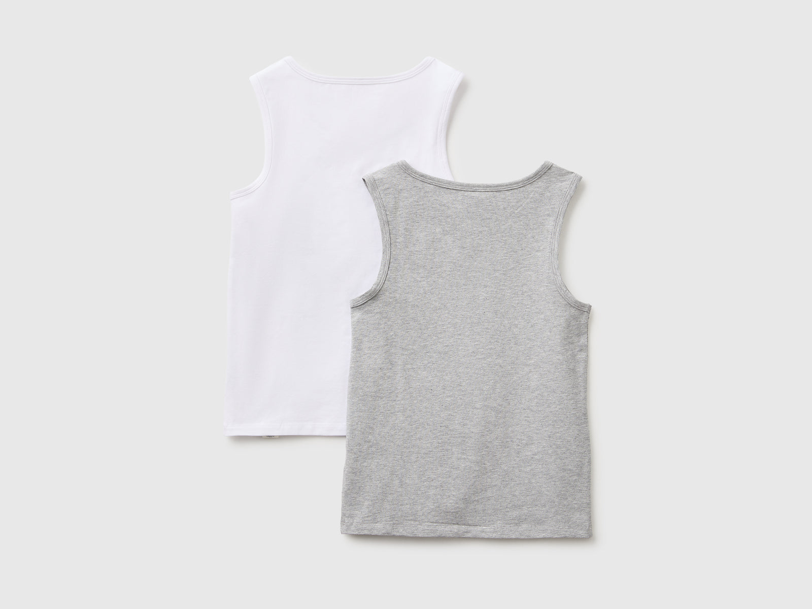 Duas t-shirts sem mangas interiores em algodão stretch - ucb_image_BS