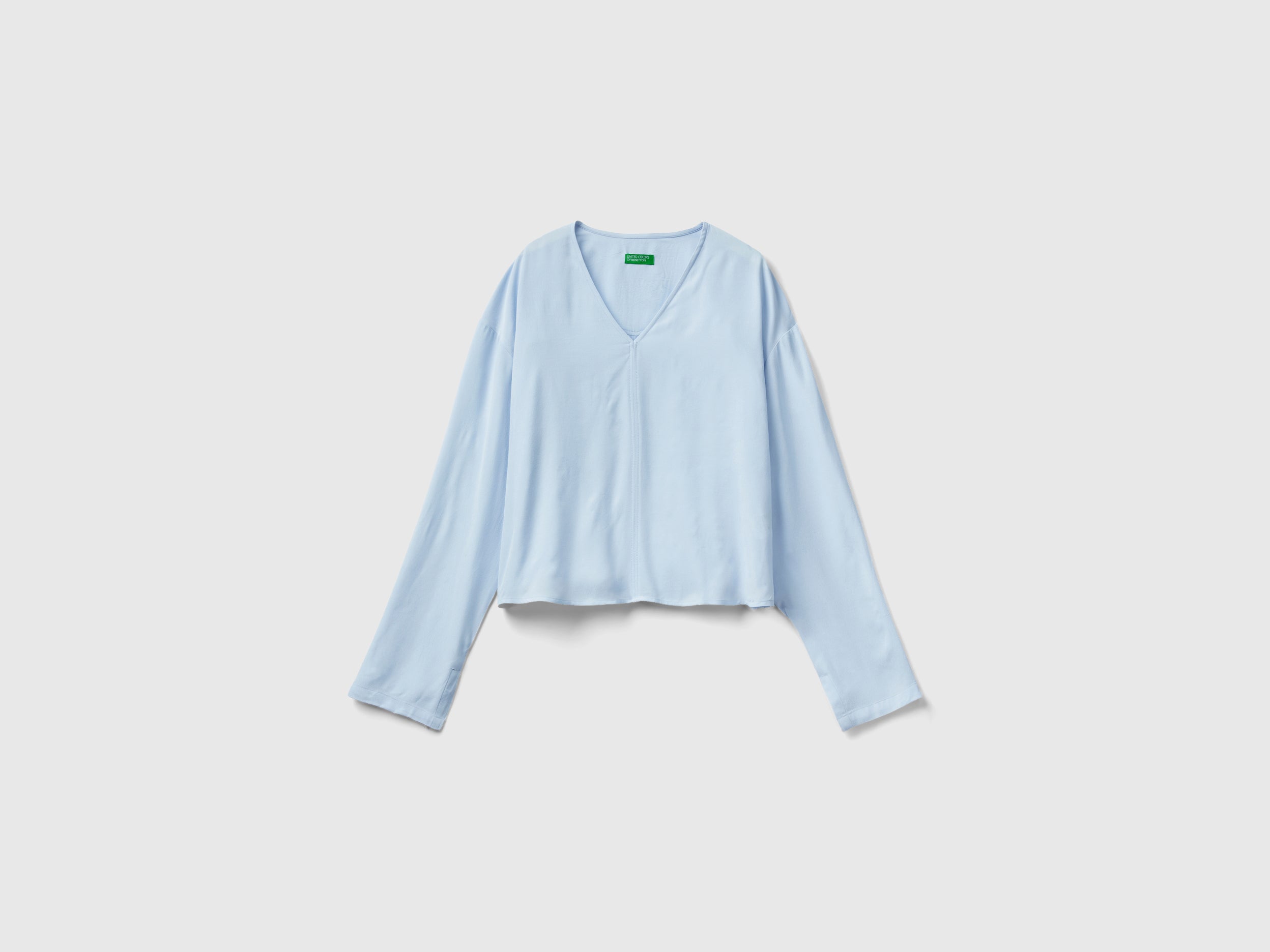 Blusa com decote em V - ucb_image_FS