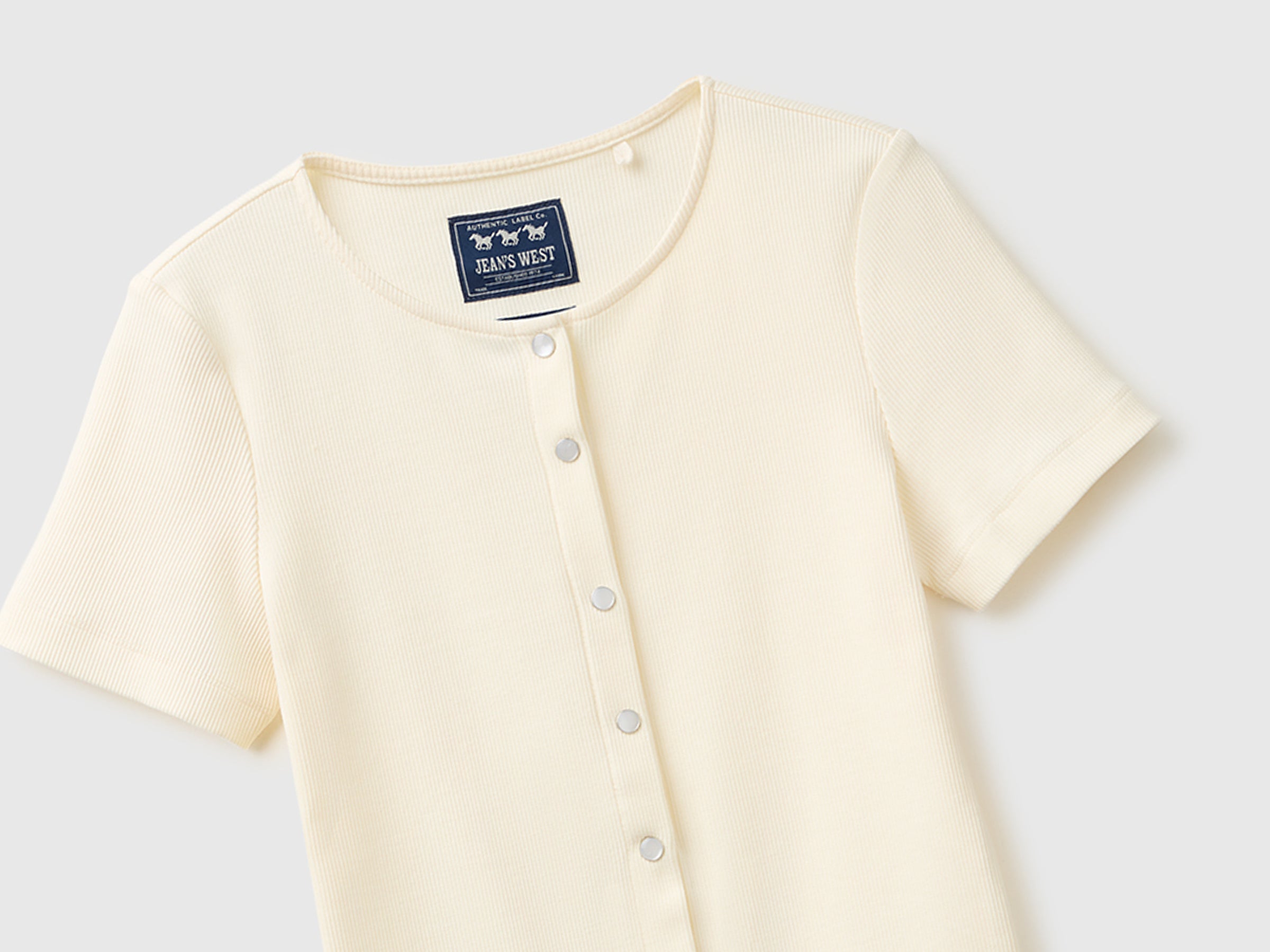 T-shirt canelada com botões - ucb_image_FY