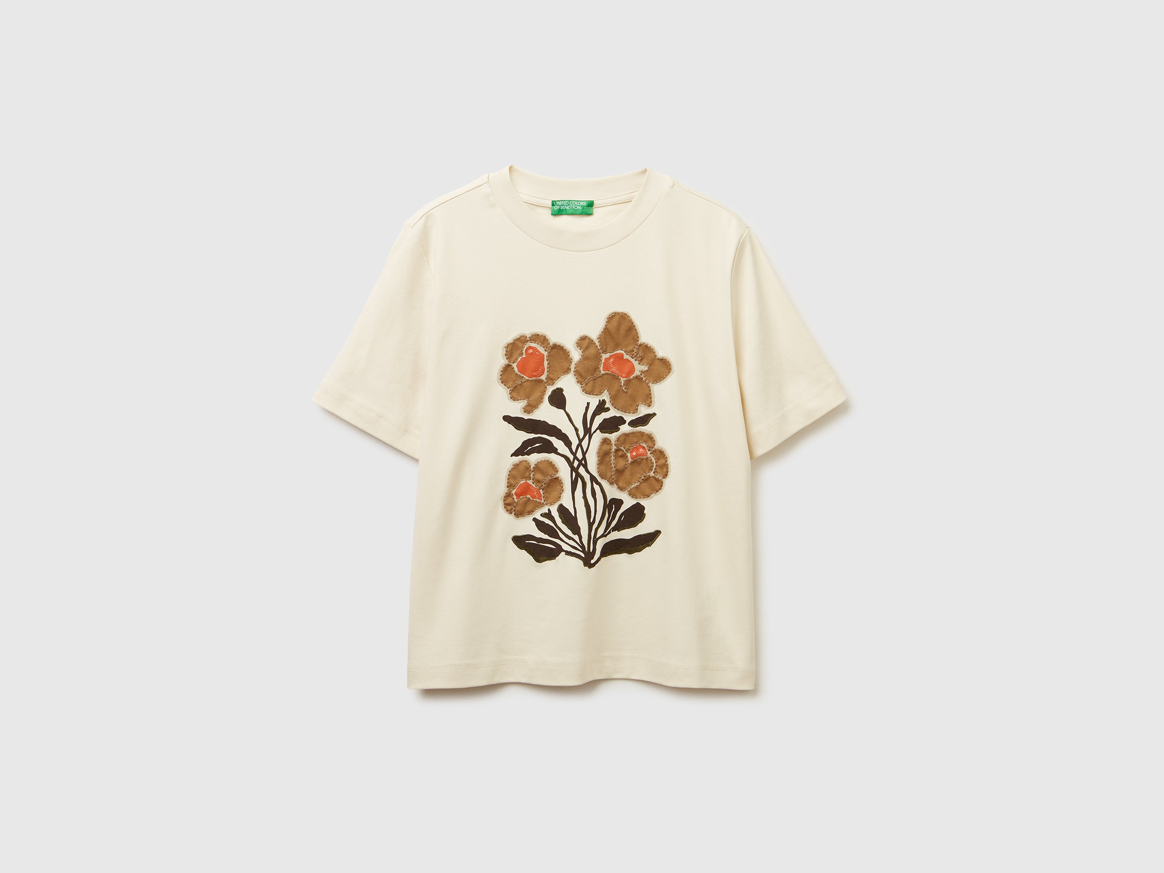 T-shirt com estampa e bordado - ucb_image_FS