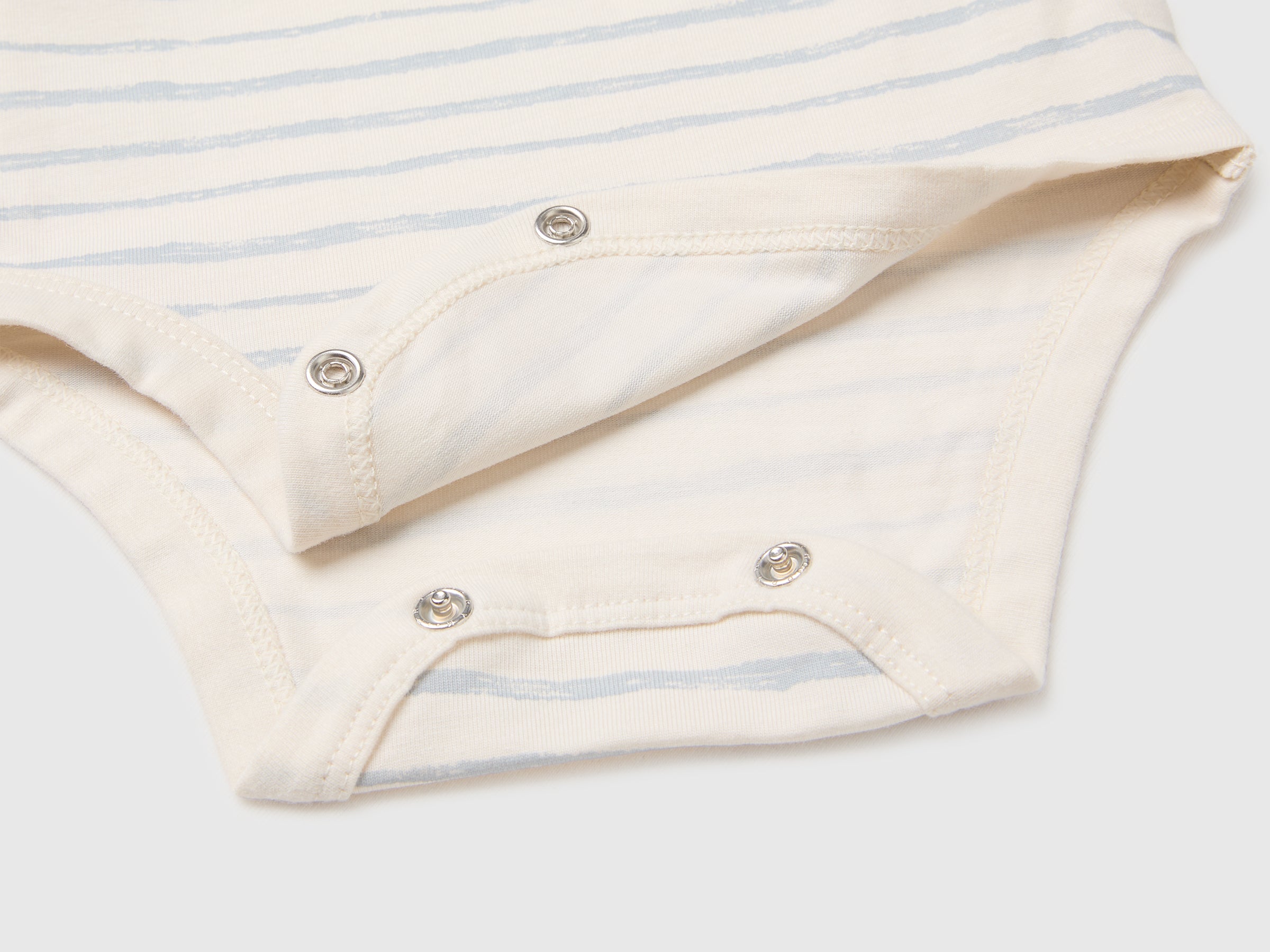 Conjunto de body, calças e gorro - ucb_image_DS1