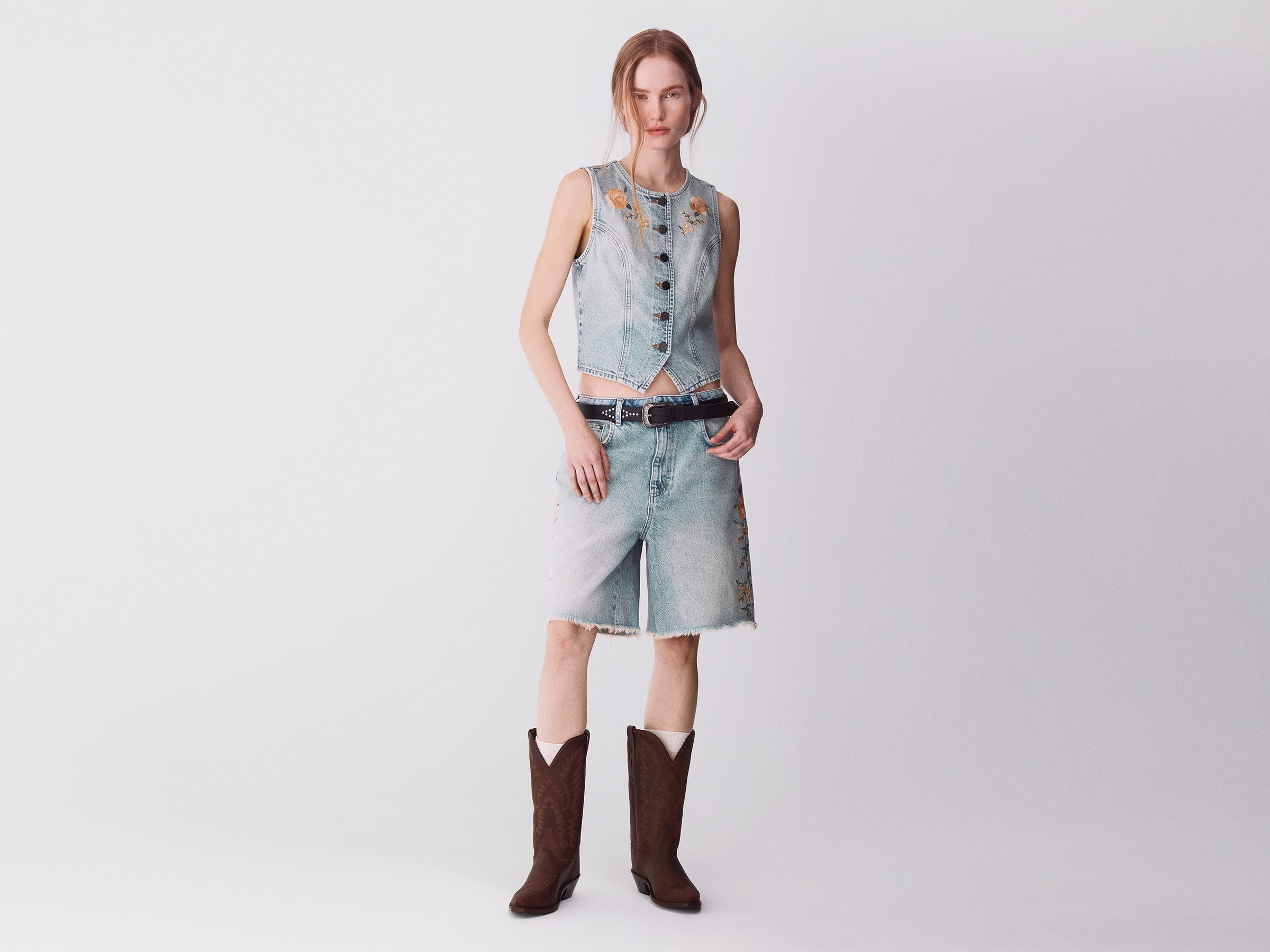 Colete de jeans com rosas - ucb_image_FY
