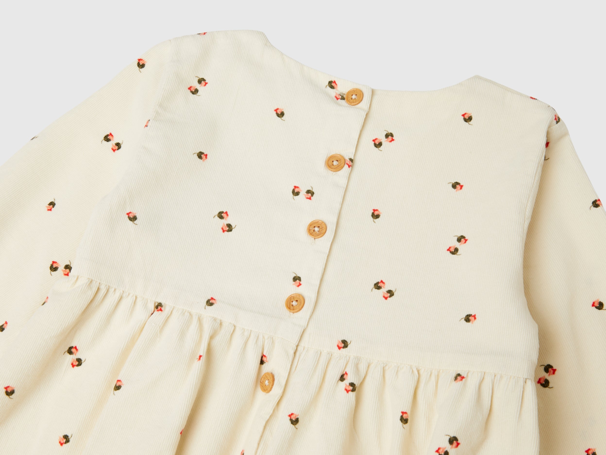 Vestido de veludo com estampa de rosas - ucb_image_DS1