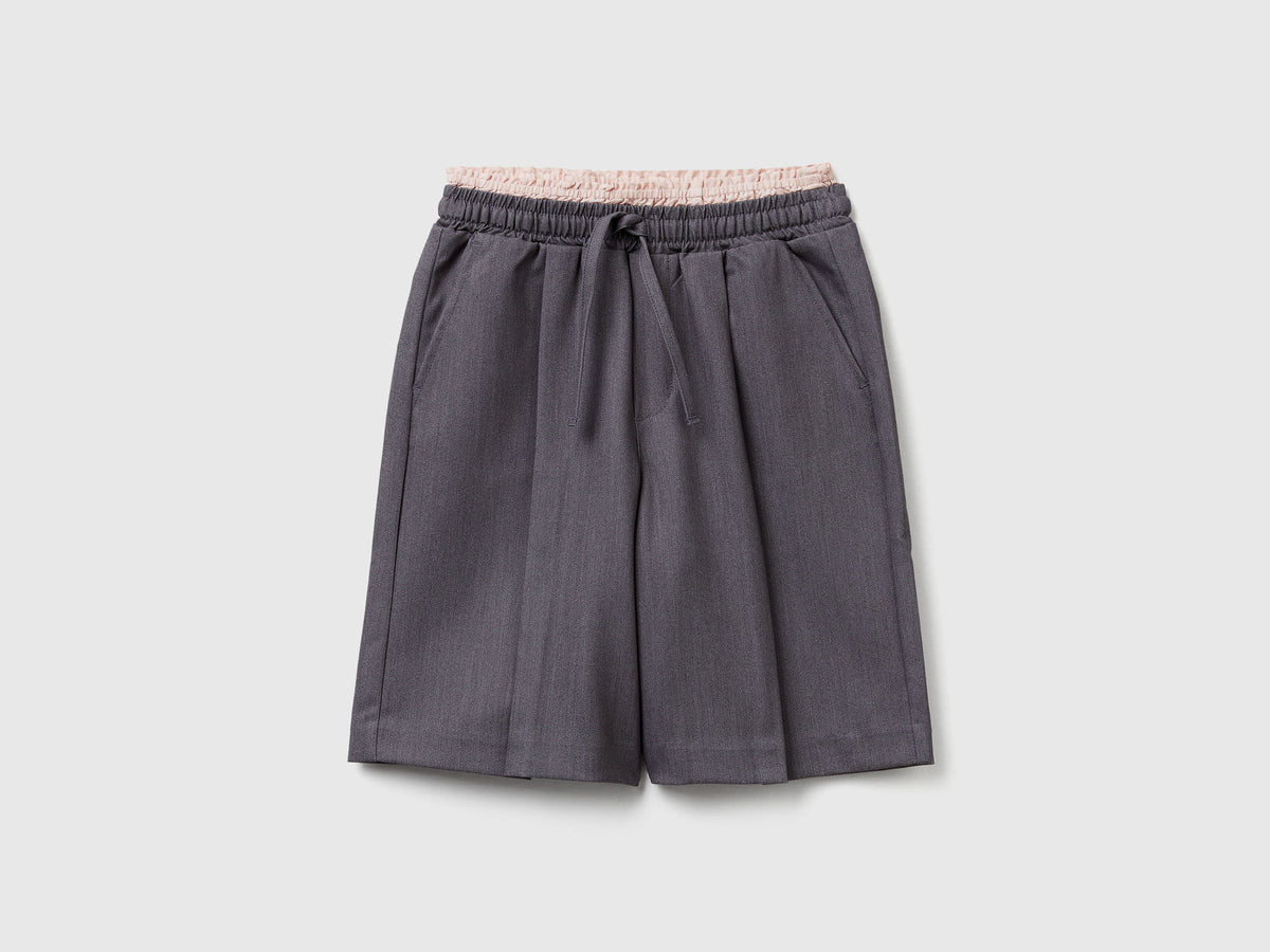 Bermudas amplas em viscose mista - ucb_image_FS