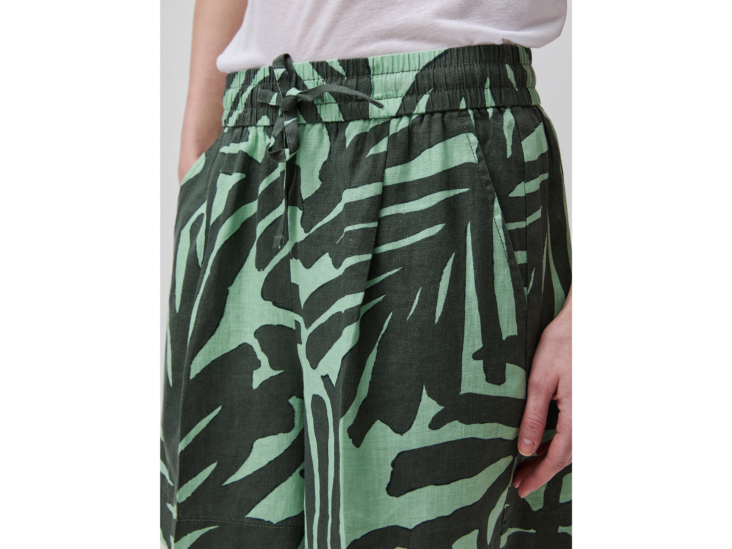 Shorts estampados em linho puro - ucb_image_FY
