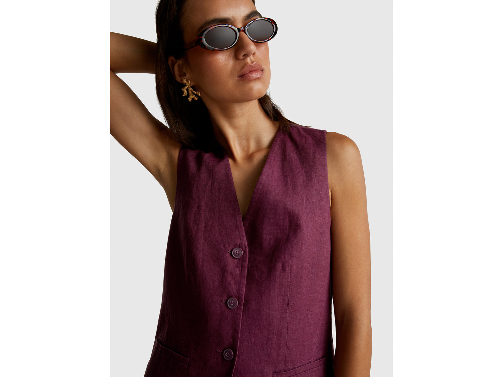 Pure linen vest