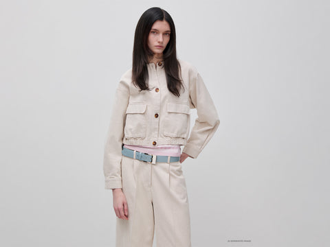Casaco curto com bolsos - ucb_image_F