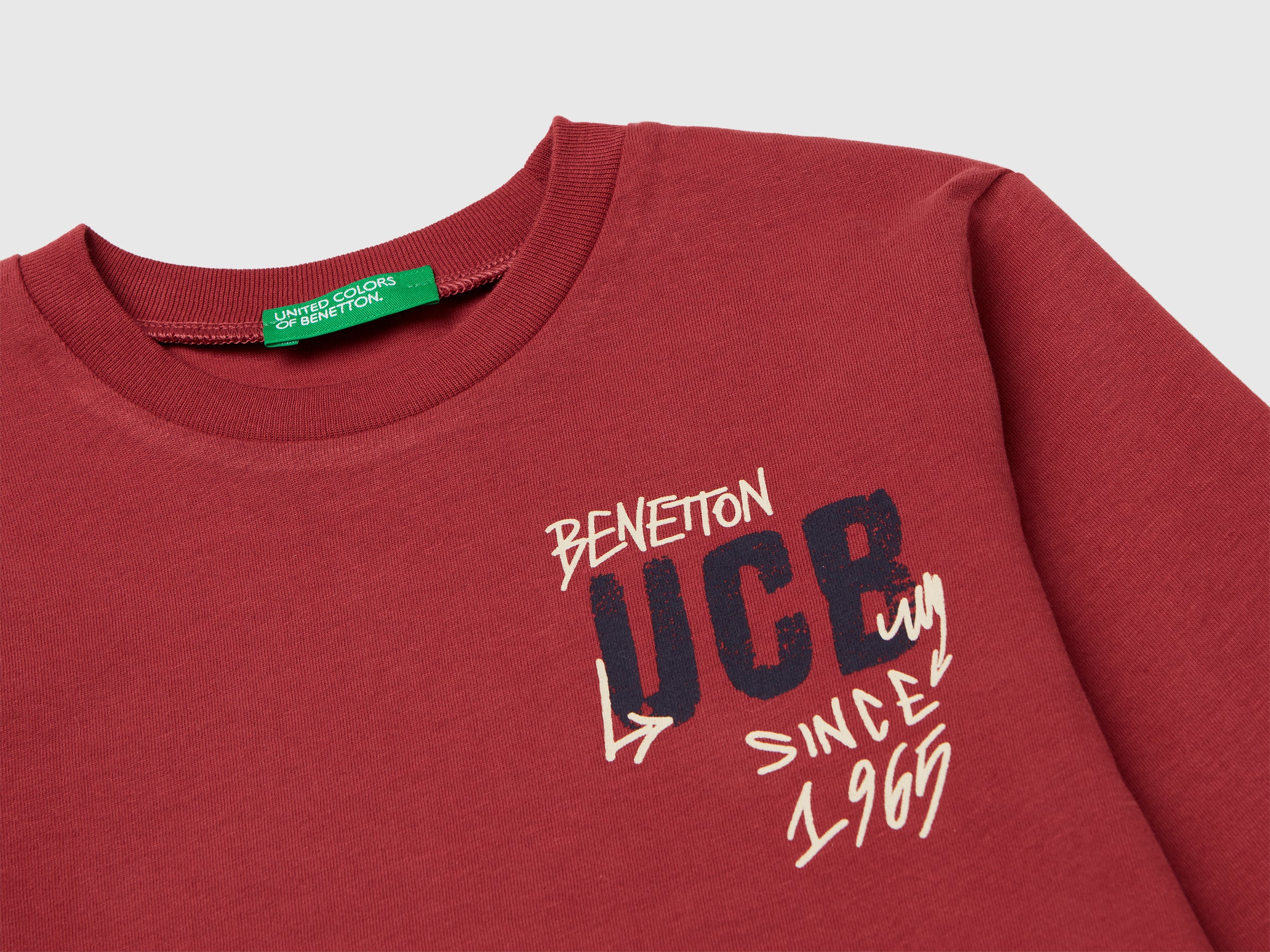 T-shirt de gola redonda em algodão quente - ucb_image_DS1