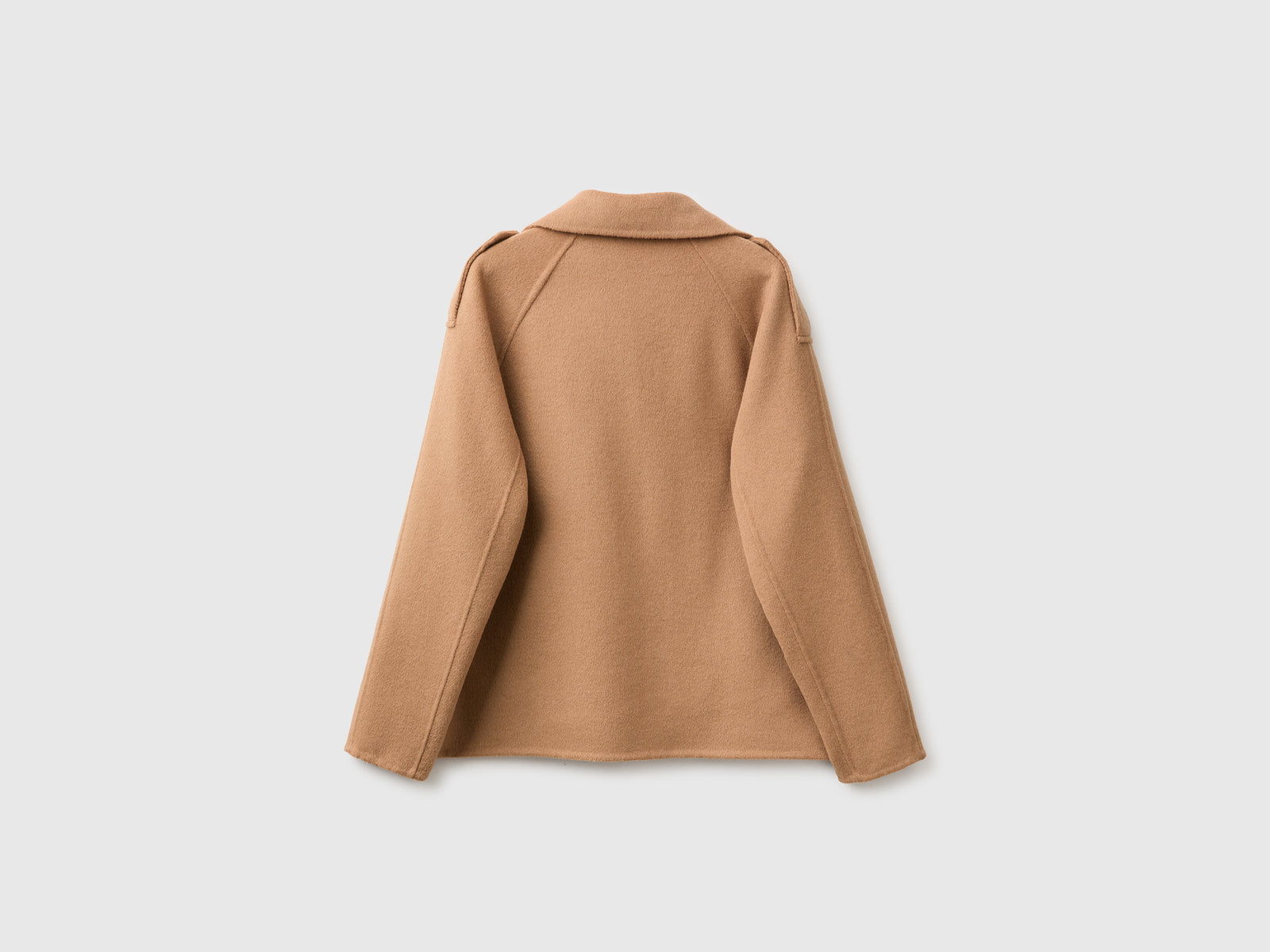 Sobretudo curto trespassado - ucb_image_BS
