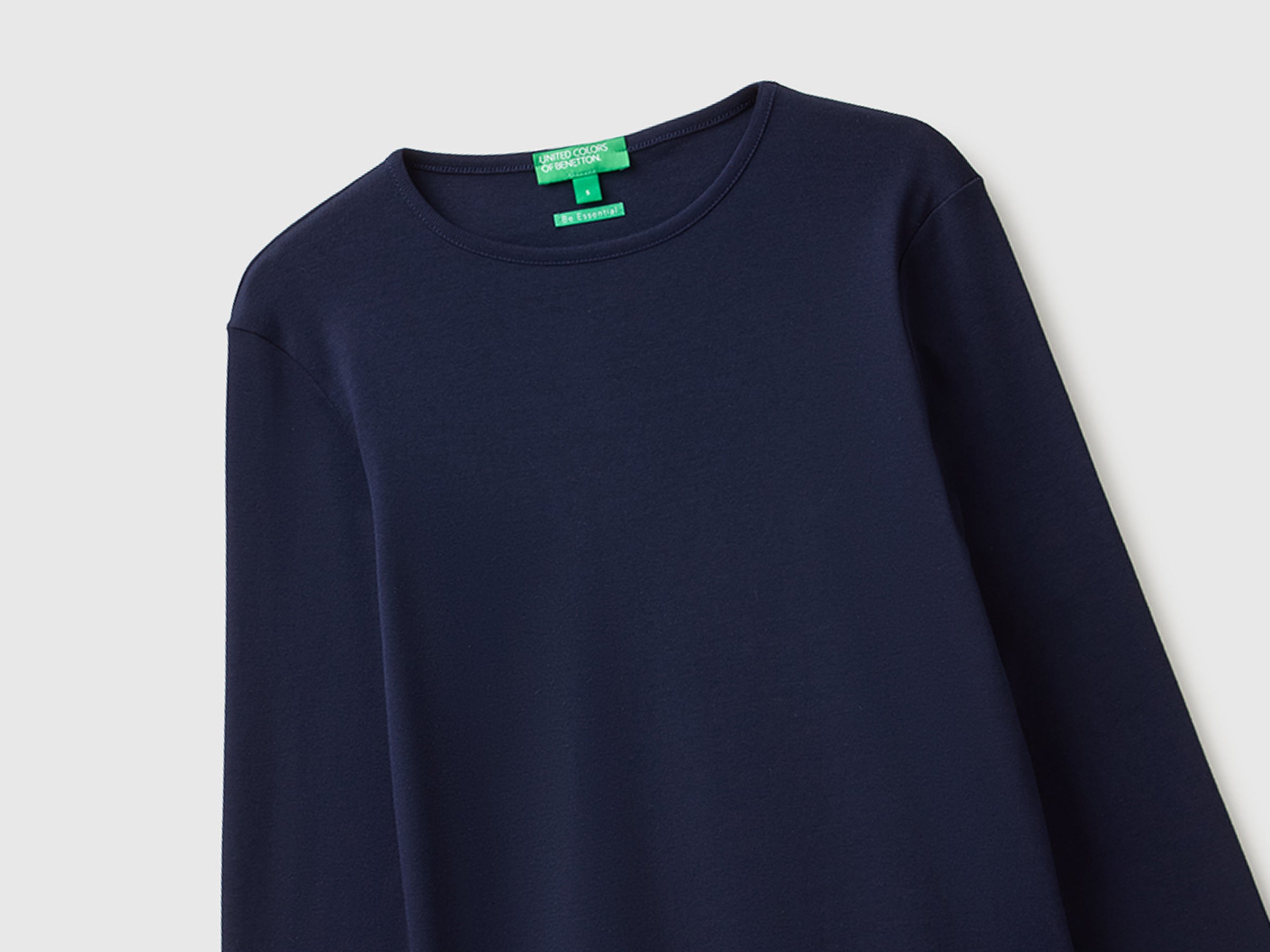 T-shirt slim fit com mangas compridas - ucb_image_FY