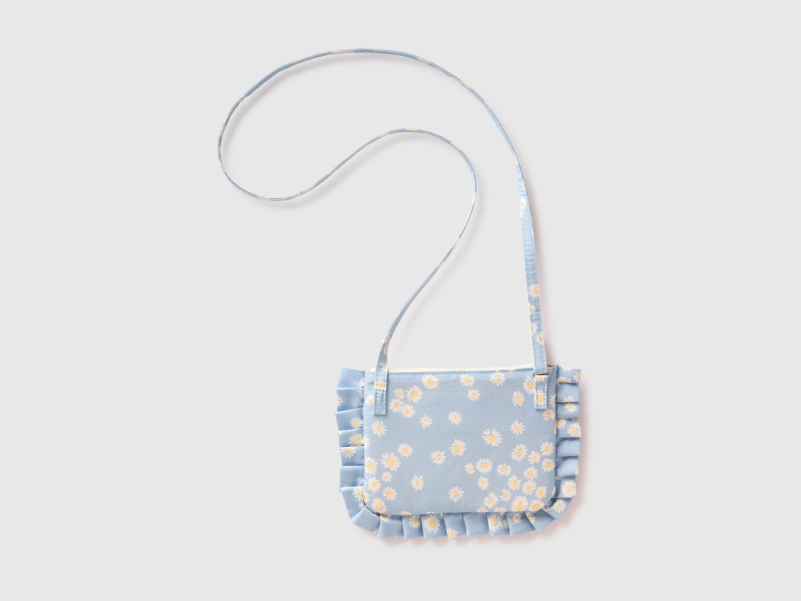 Bolsa com folho e laço - ucb_image_BS