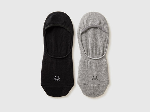 Two pairs of ghosts - ucb_image_FS