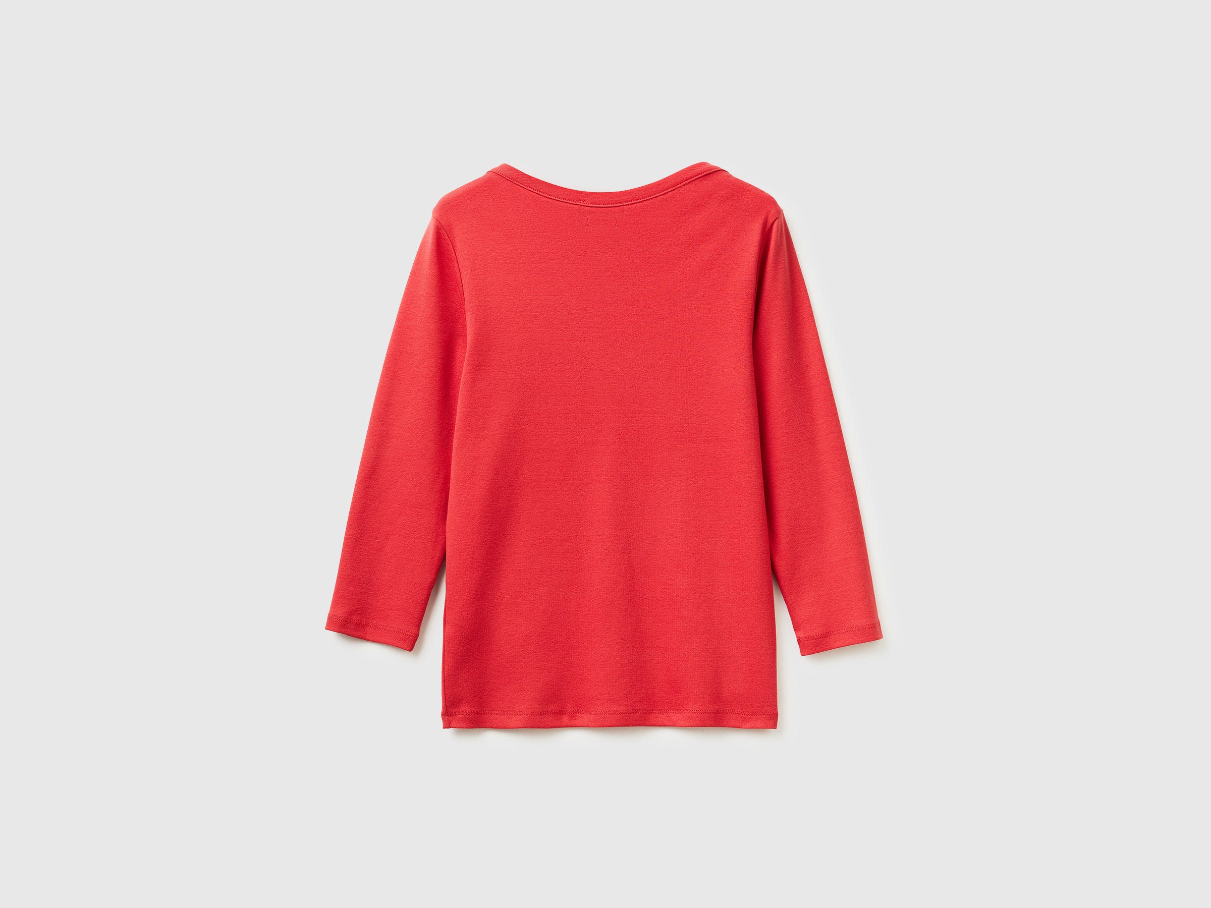 Slim fit t-shirt with boat neck - ucb_image_BS