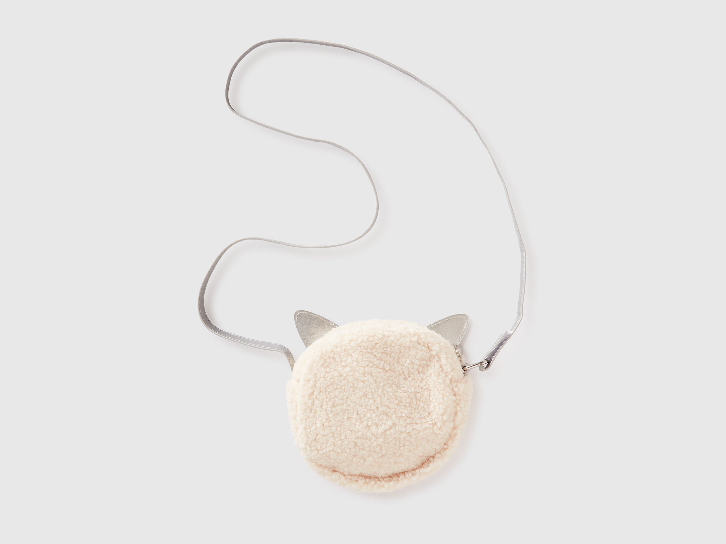 Bolsa redonda efeito teddy - ucb_image_BS