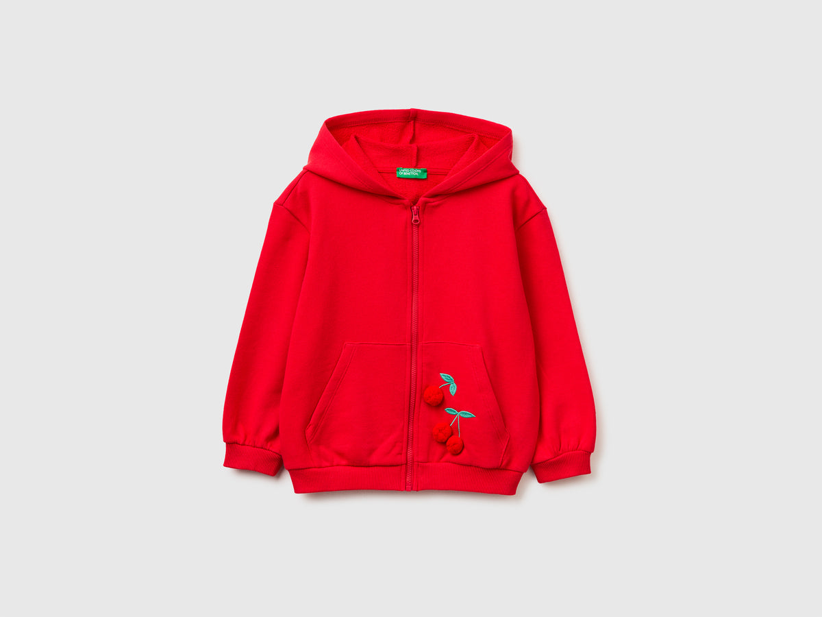 Sweatshirt with cherry patch - ucb_image_FS