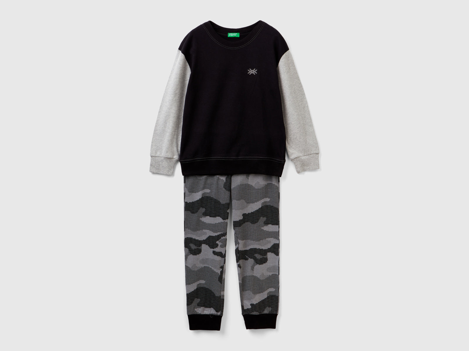 Pijama com calças camuflagem - ucb_image_FS