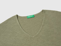 V-neck sweater in linen blend - ucb_image_DS1
