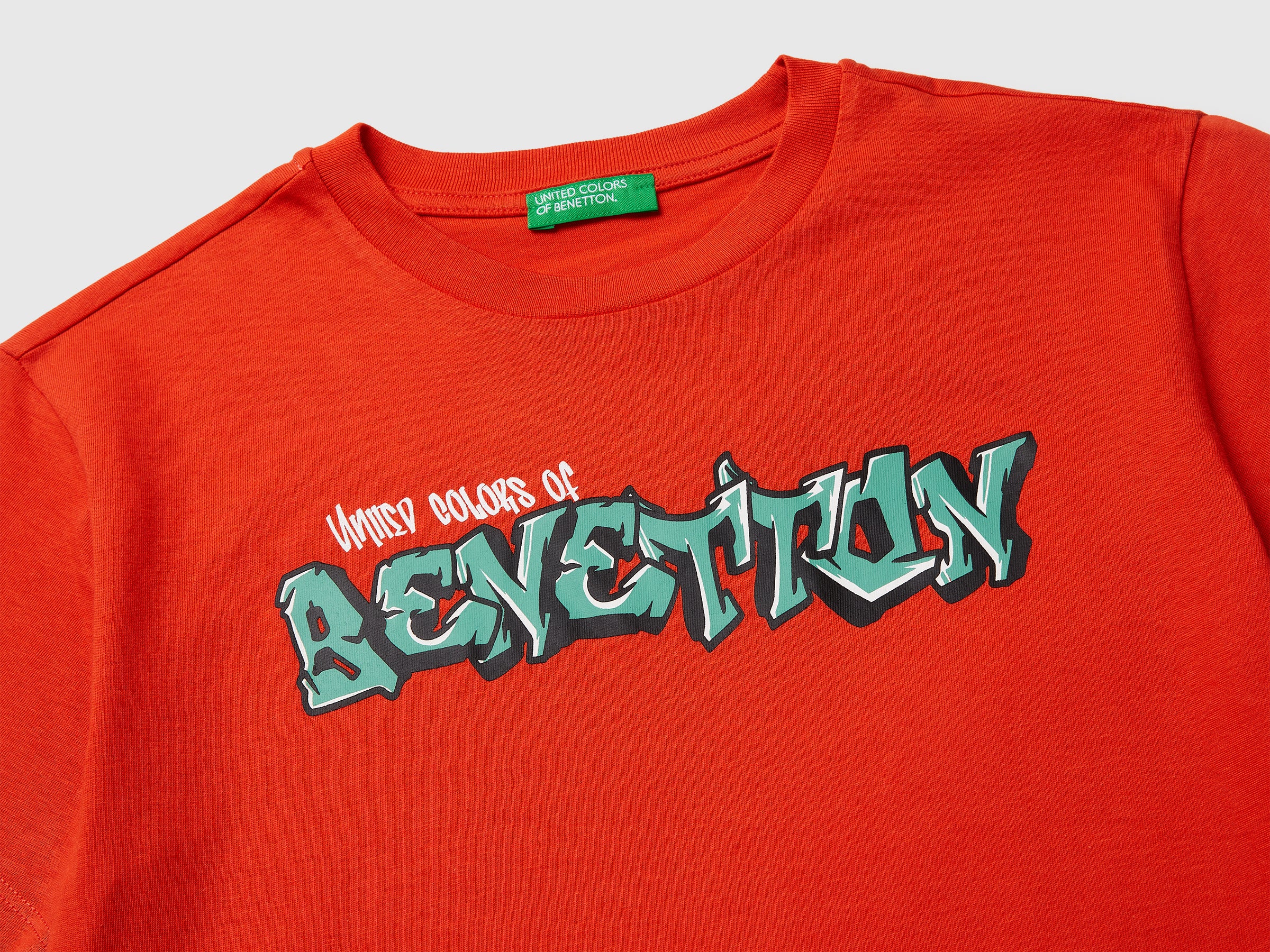 T-shirt com logótipo - ucb_image_DS1