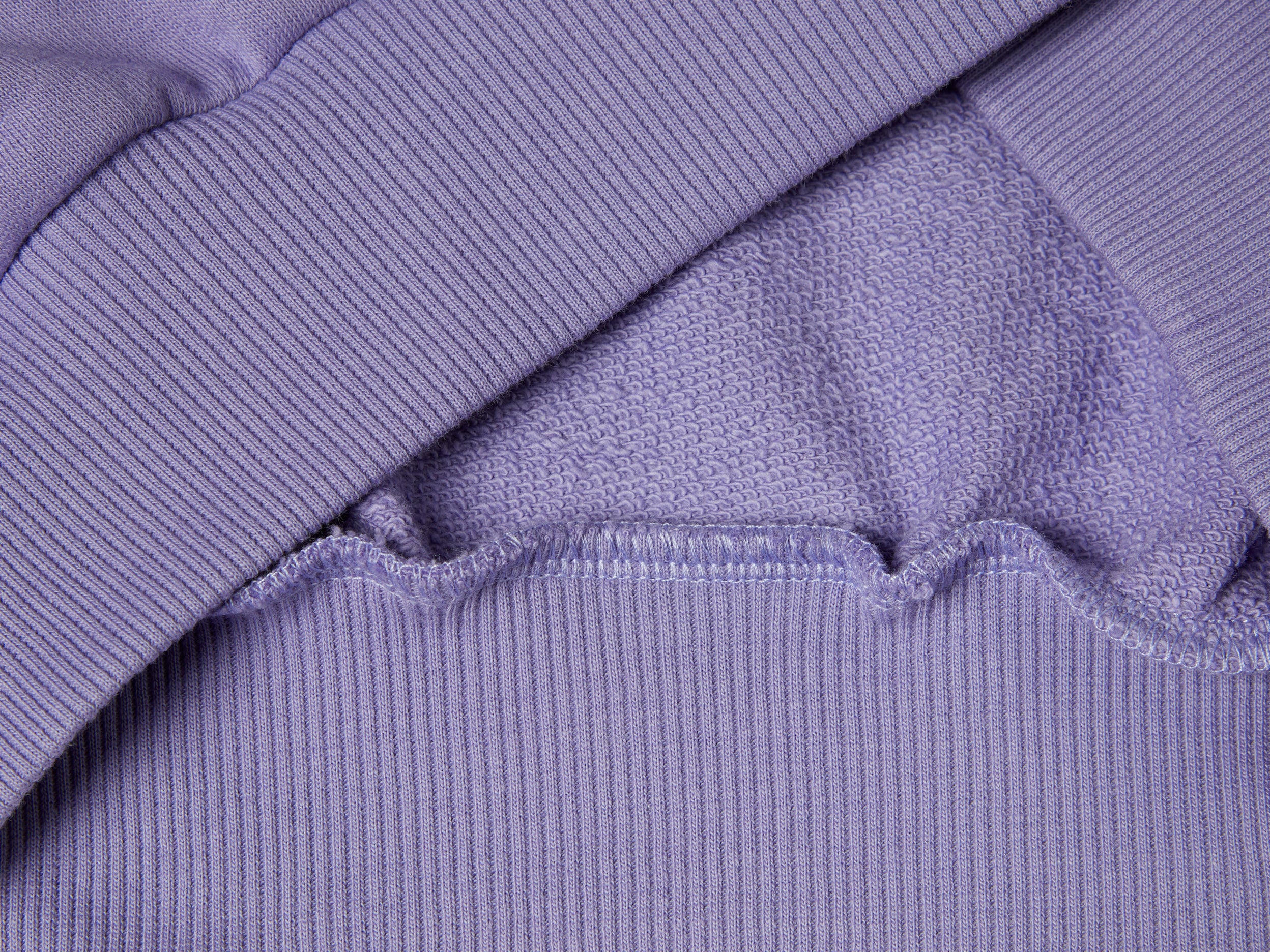 Sweat cropped Stranger Things - ucb_image_DS1