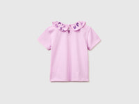 T-shirt with ruffles on the collar - ucb_image_BS