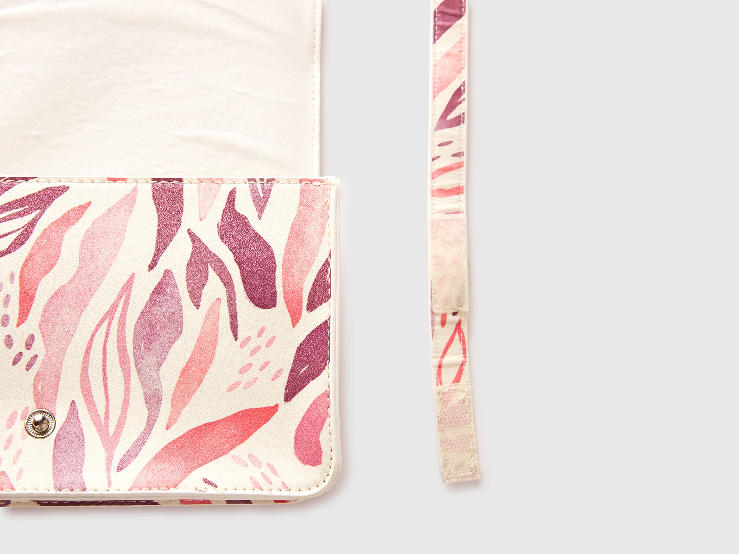 Patterned shoulder bag - ucb_image_DS1