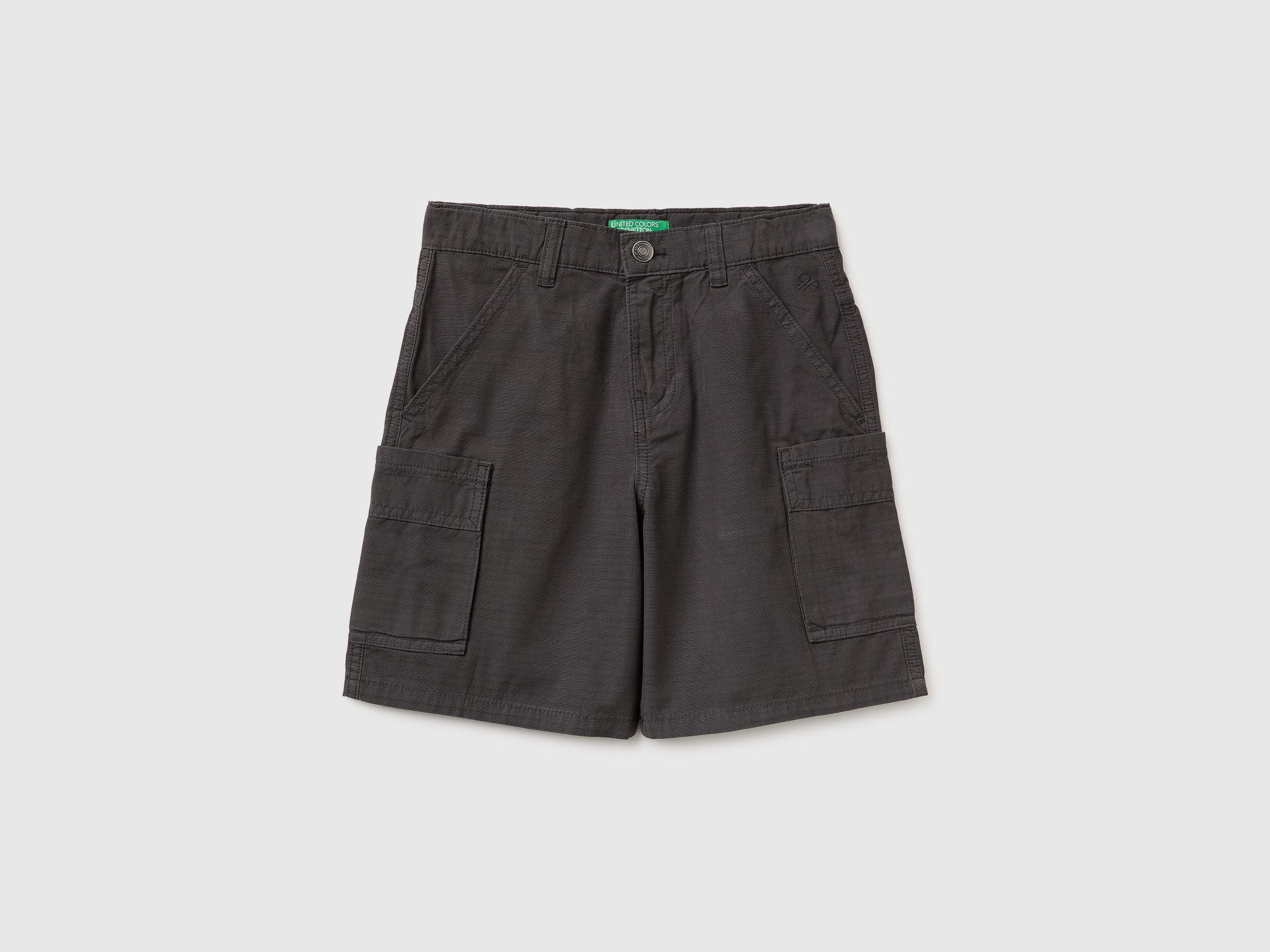 Bermuda shorts with pockets - ucb_image_FS