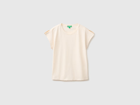 T-shirt com rachas na manga - ucb_image_FS