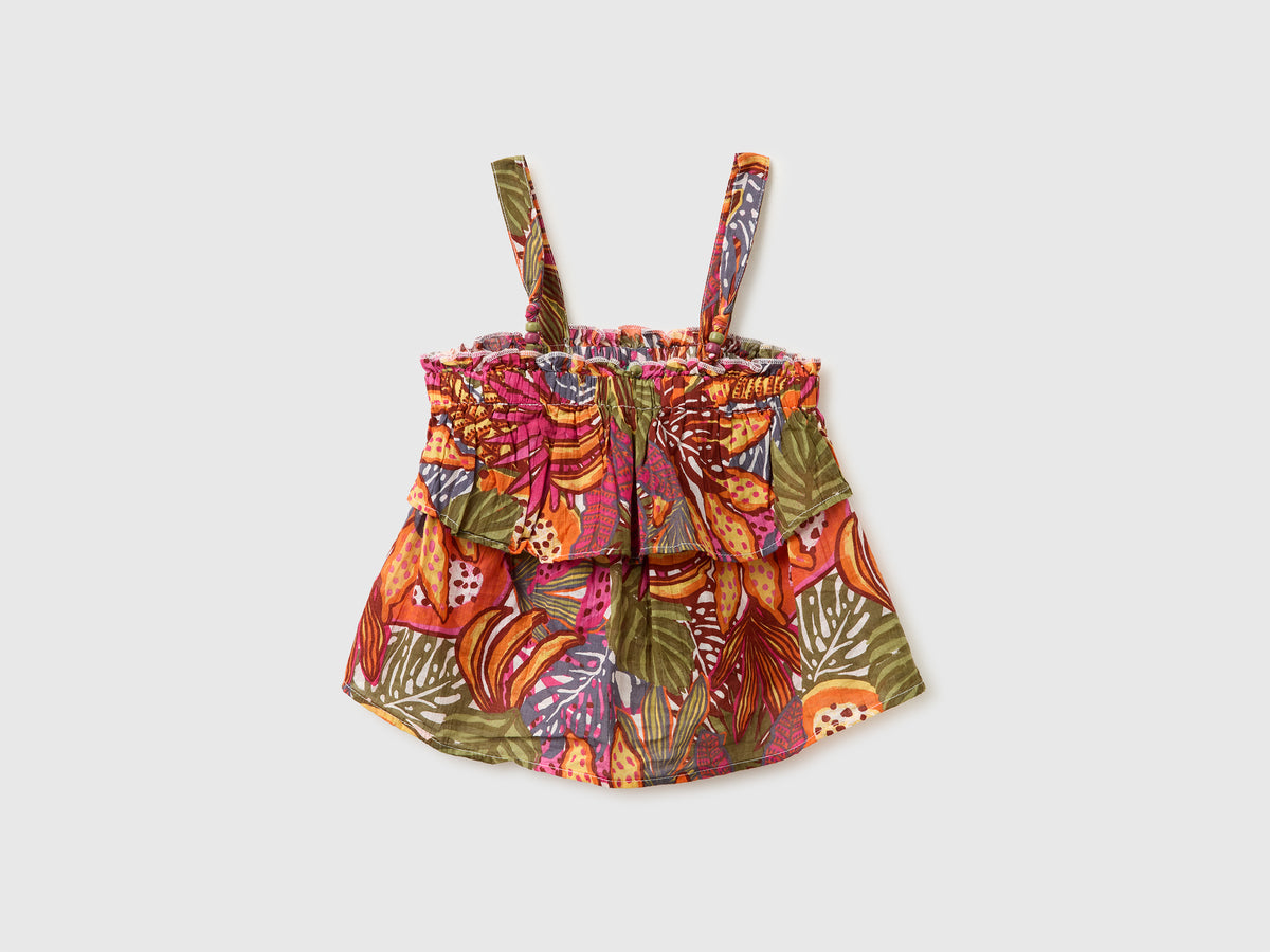 Top with ruffles and beads - ucb_image_FS