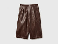 Bermudas em tecido efeito pele - ucb_image_BS
