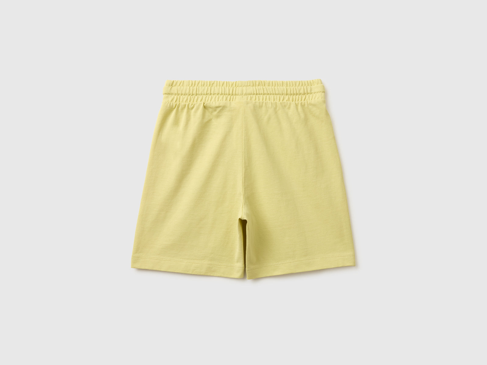Shorts with kangaroo pocket - ucb_image_BS