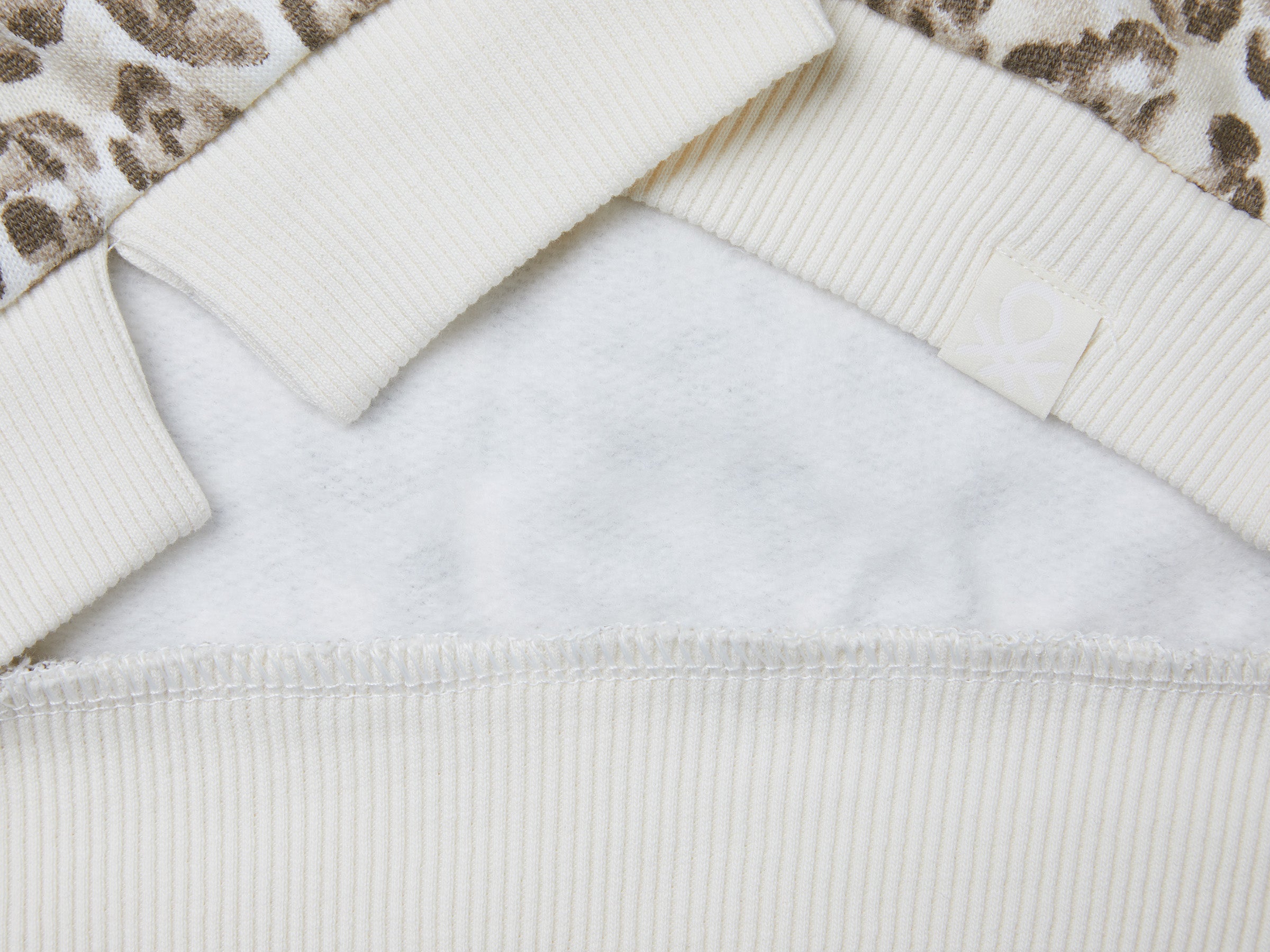 Sweat bege com estampa animal - ucb_image_DS1