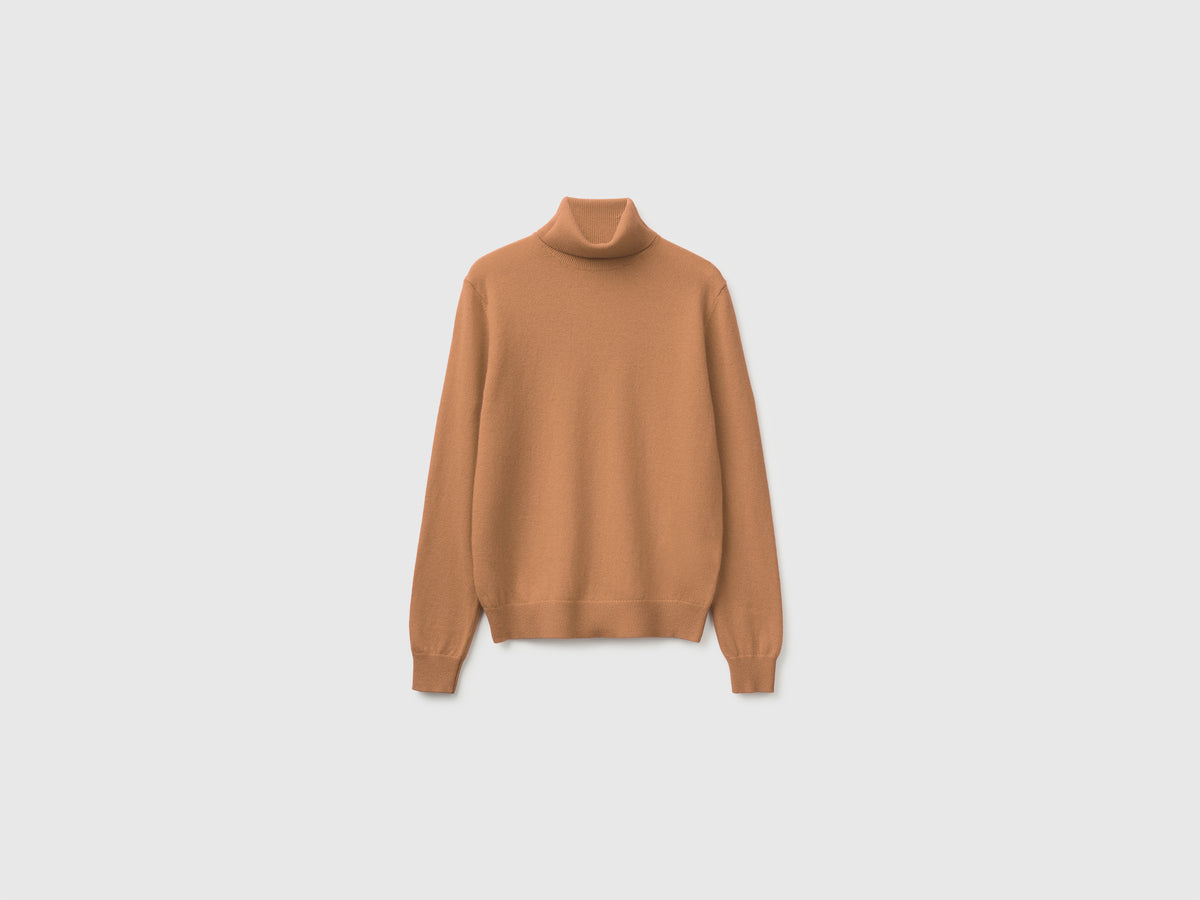 Camisola de gola alta cor camel em pura lã Merino - ucb_image_FS