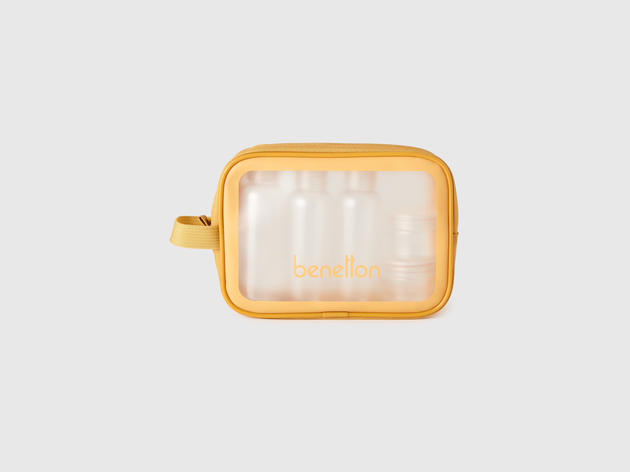 Yellow beauty case - ucb_image_FS