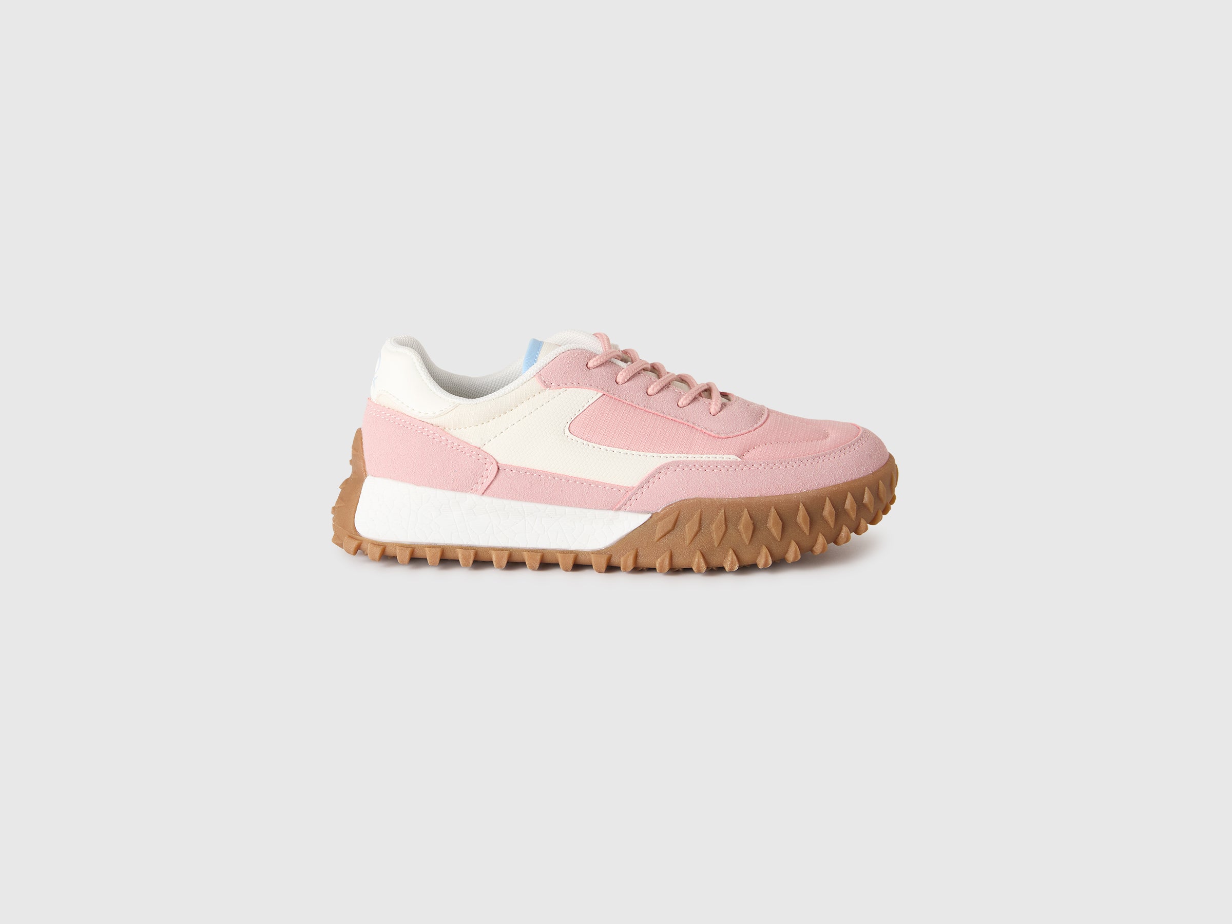 Sneakers with laces - ucb_image_FS