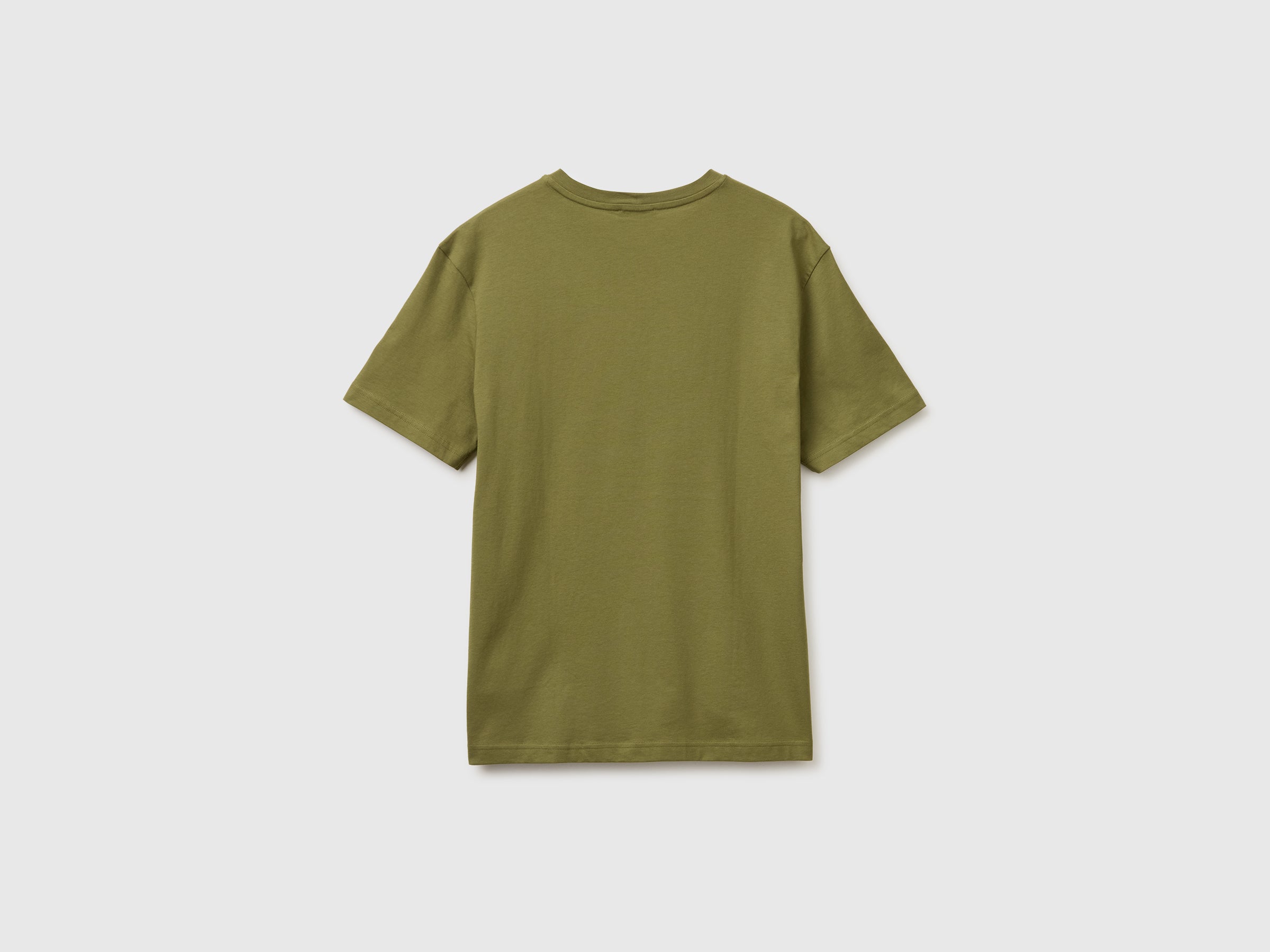 Black t-shirt - ucb_image_BS