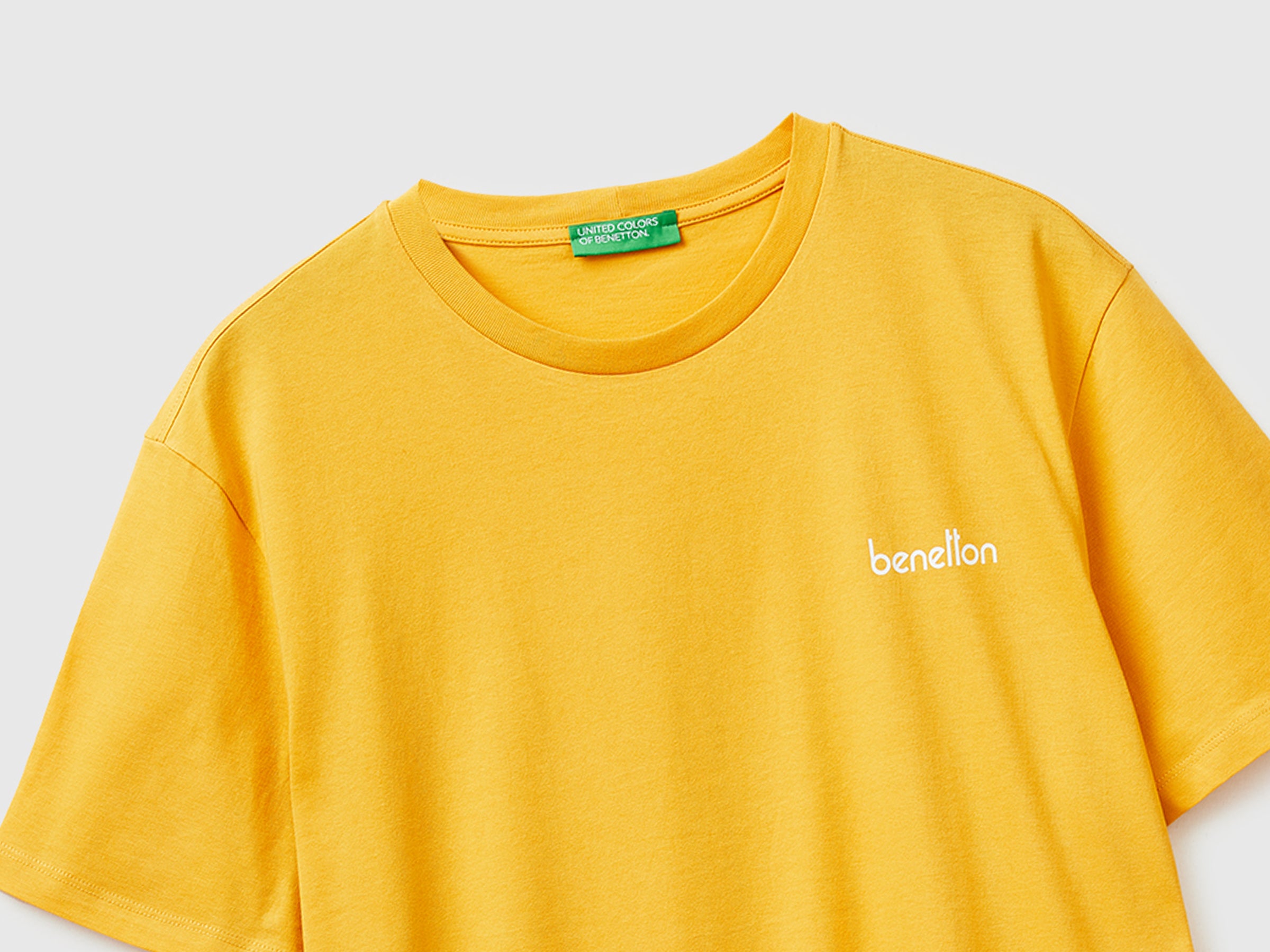 Cotton t-shirt with logo - ucb_image_DS1