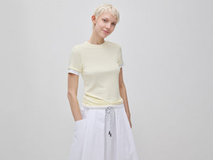 Schmal geschnittenes, geripptes T-Shirt