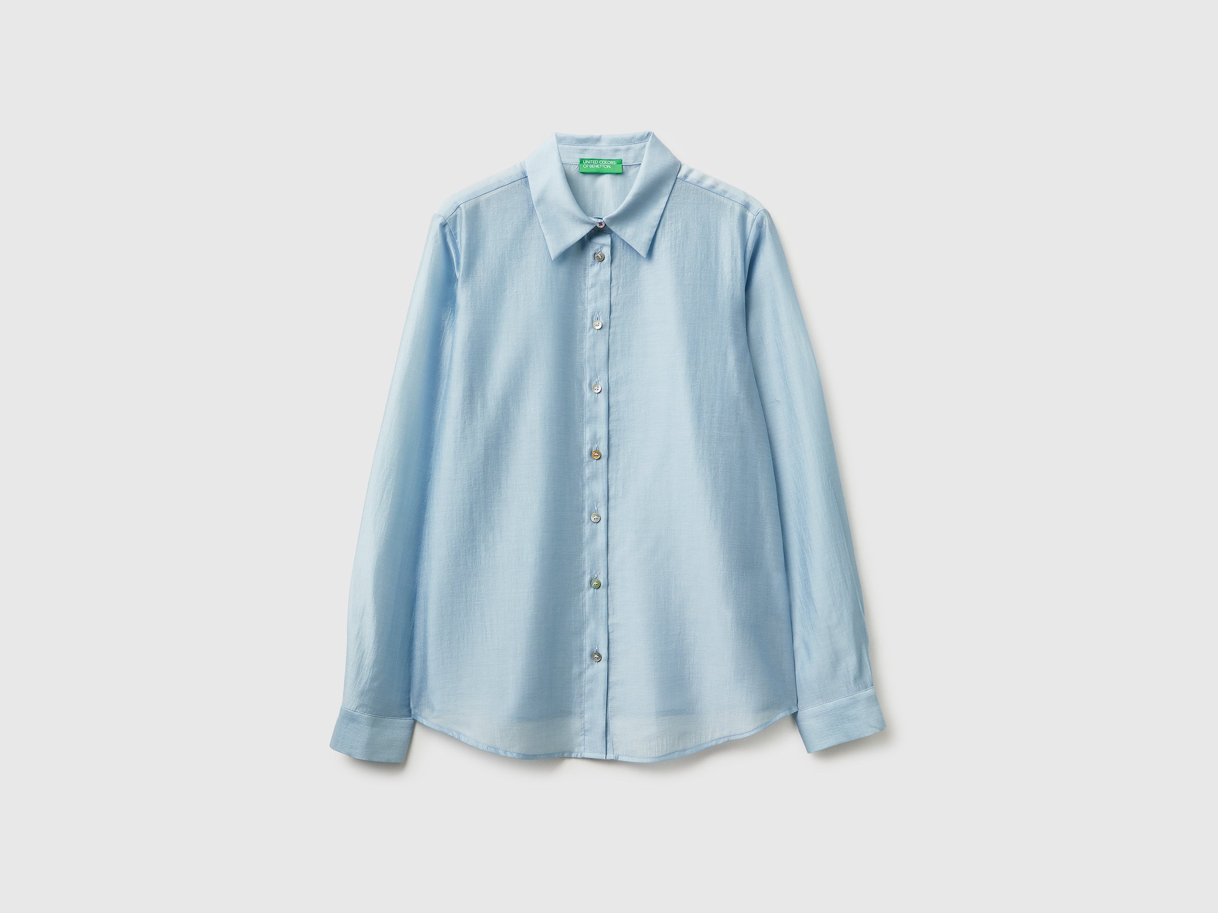 Flowing shirt - ucb_image_FS