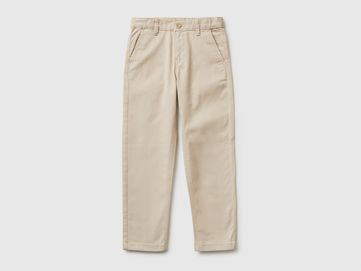 Slim fit chinos in stretch cotton - ucb_image_FS