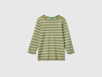 T-shirt às riscas com decote à barco - ucb_image_FS