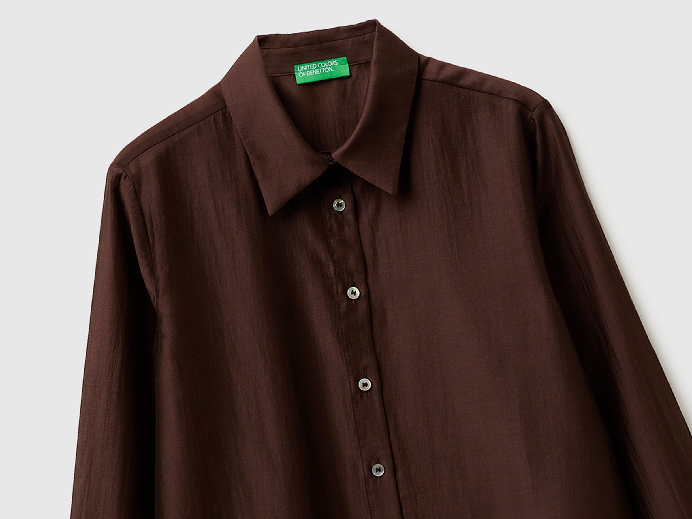 Flowing shirt - ucb_image_DS1