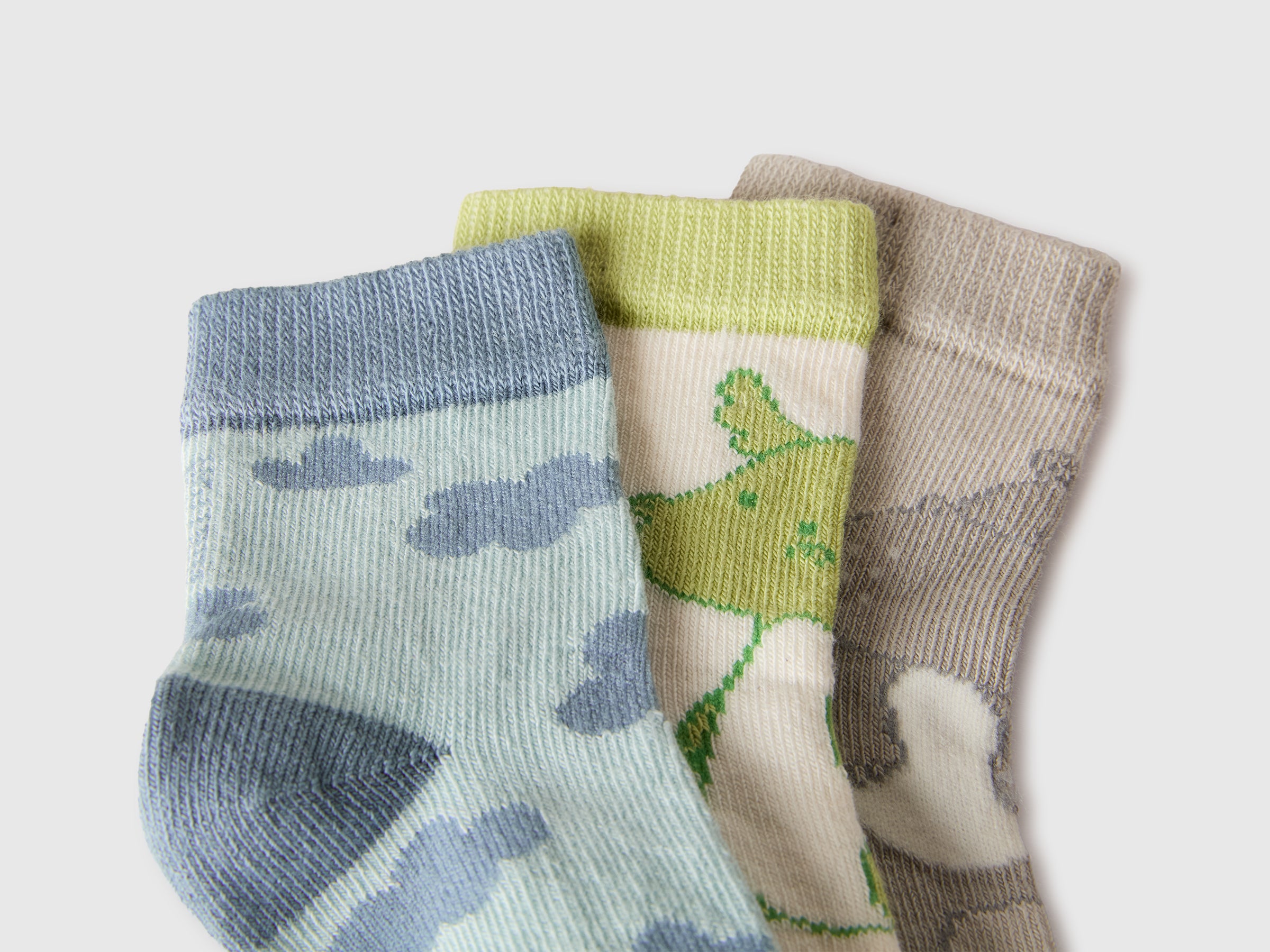 Three pairs of patterned socks - ucb_image_DS1