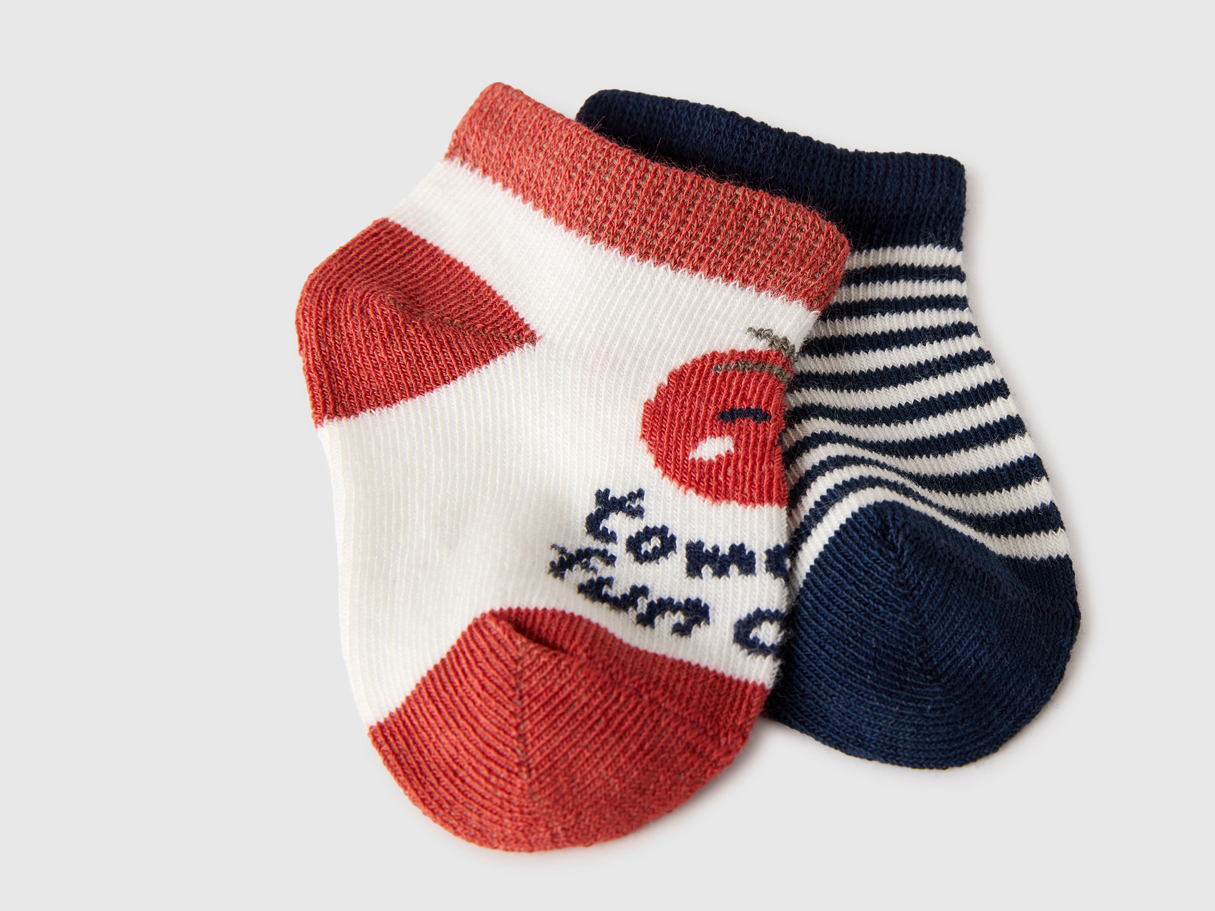 Set of short socks with inlay - ucb_image_DS1
