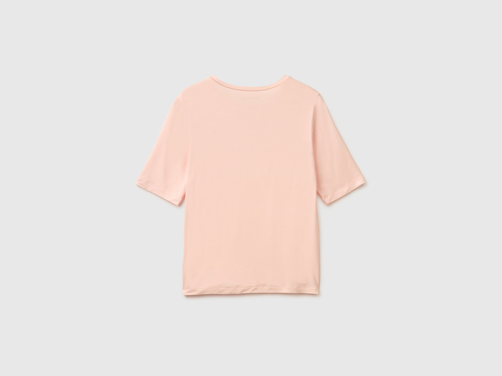 T-shirt em mistura de seda - ucb_image_BS