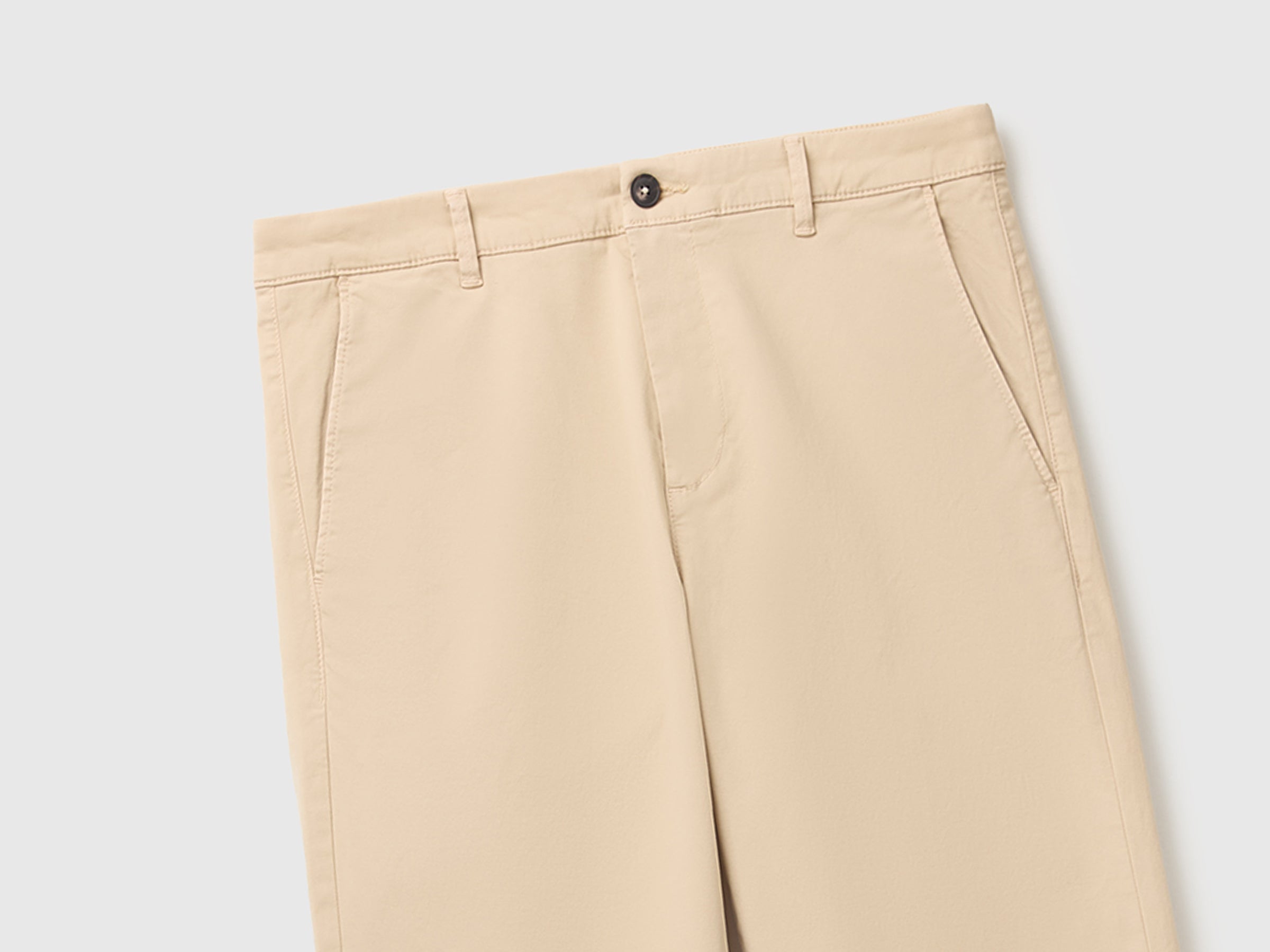 Chinos slim fit em algodão - ucb_image_FY